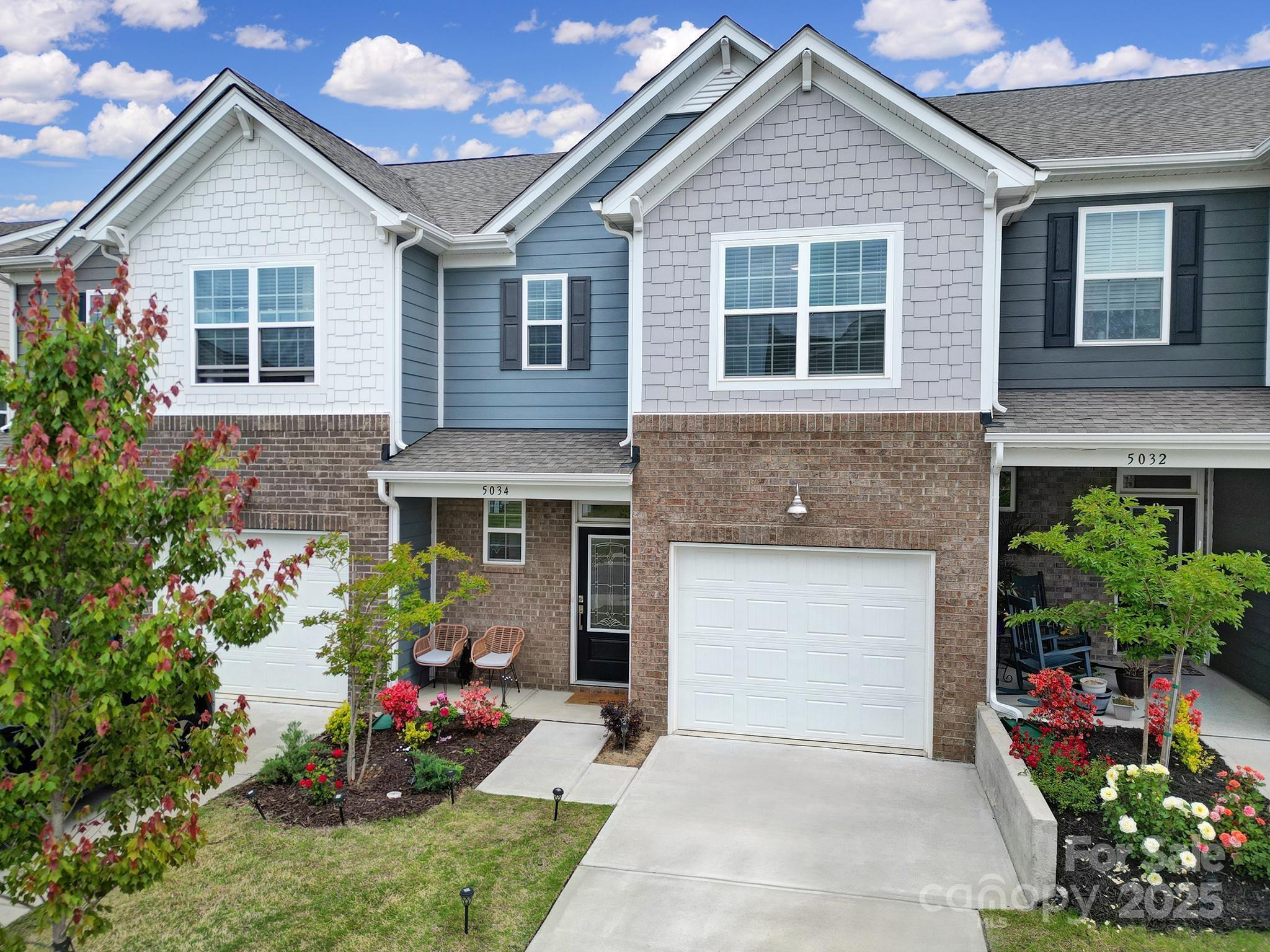 5034 Moss Pine Way Property Photo