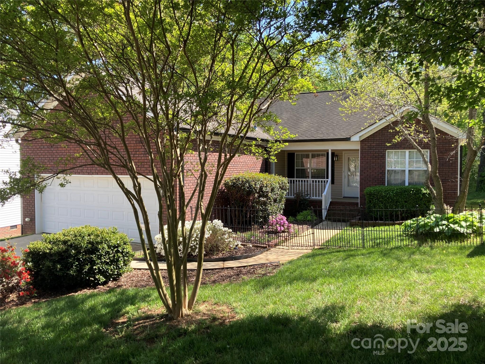 2339 Wednesbury Court Property Photo