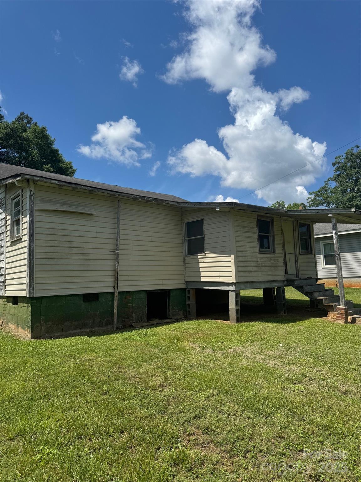 204 13th Street Property Photo 9