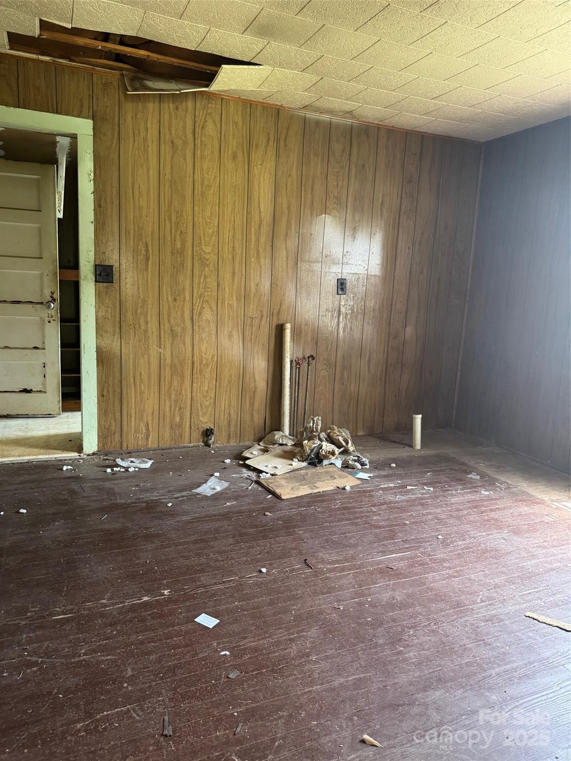 204 13th Street Property Photo 10