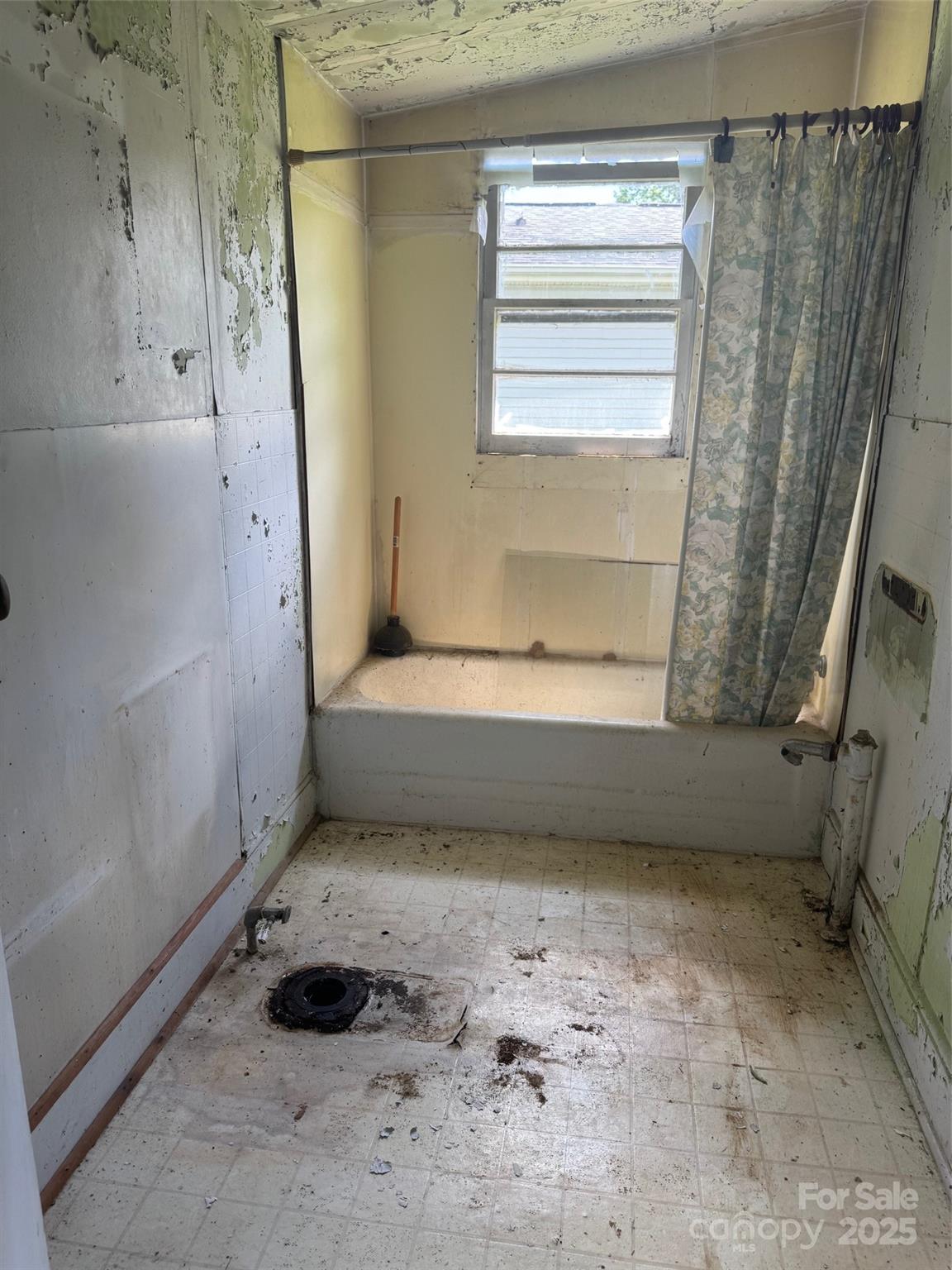 204 13th Street Property Photo 12