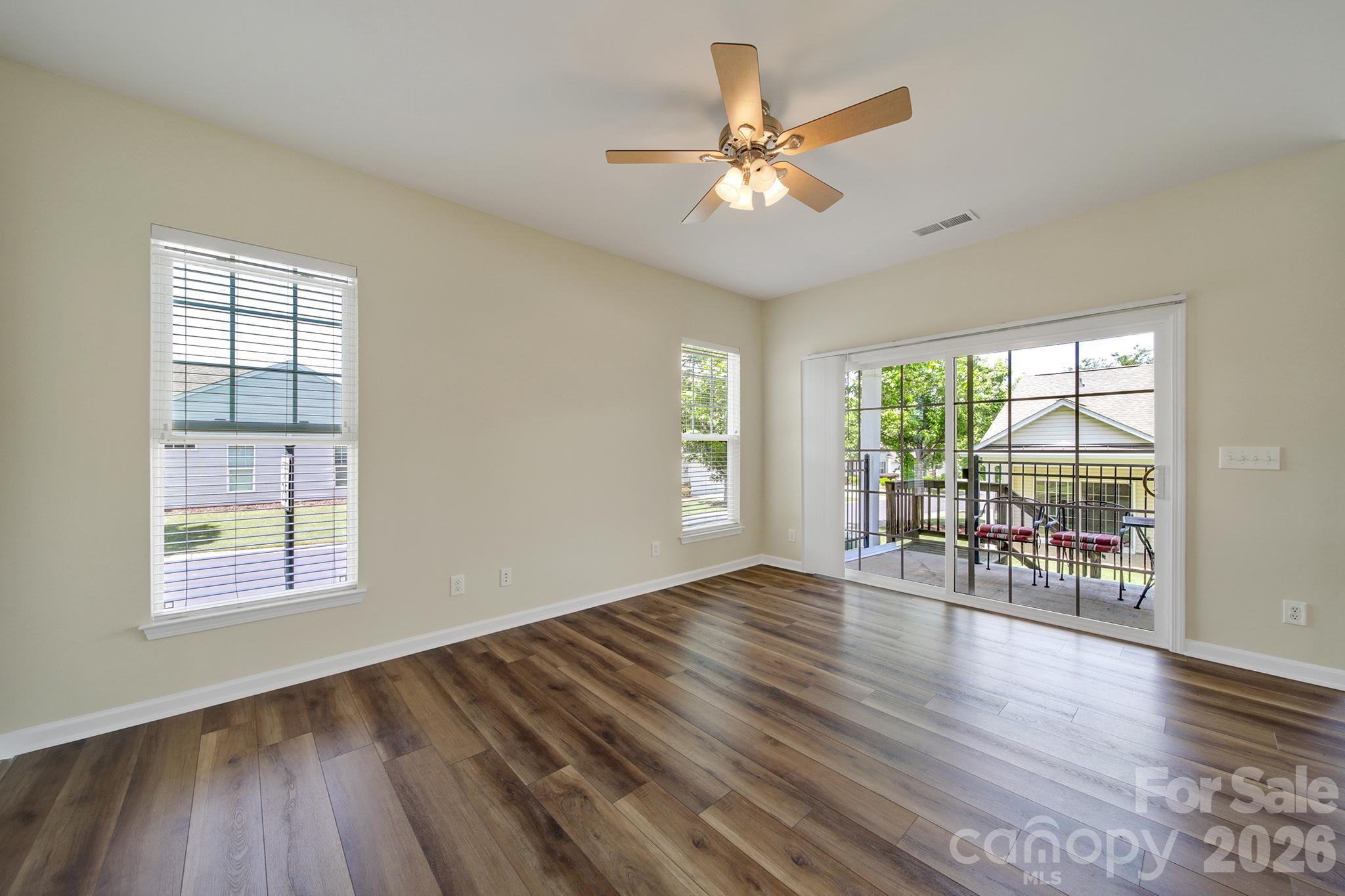 28129 Song Sparrow Lane Property Photo 7
