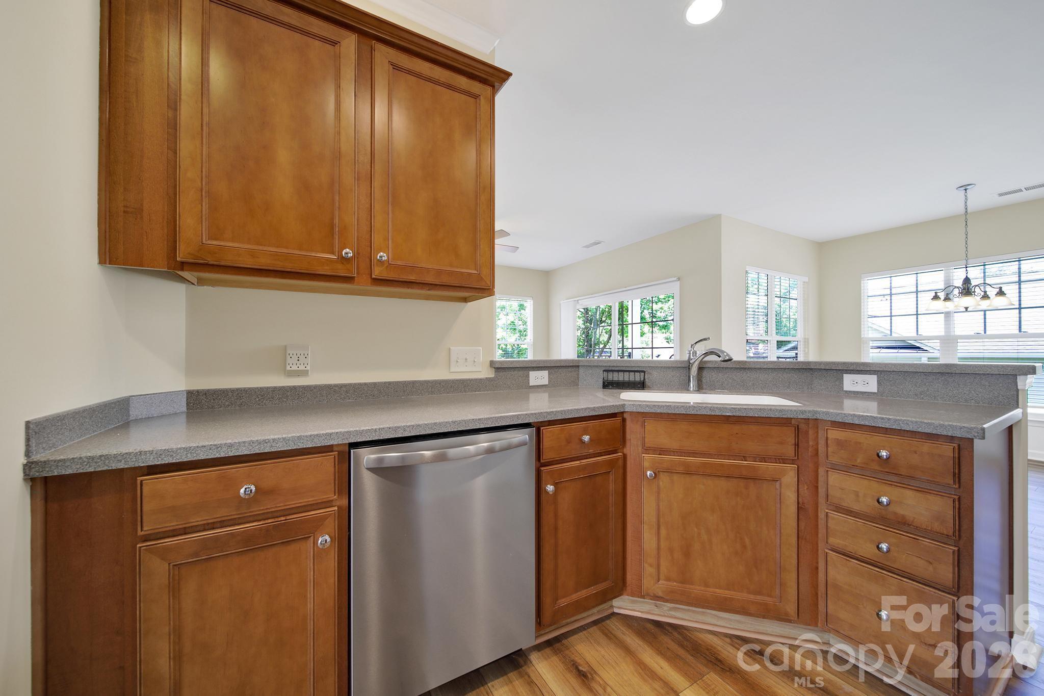 28129 Song Sparrow Lane Property Photo 11