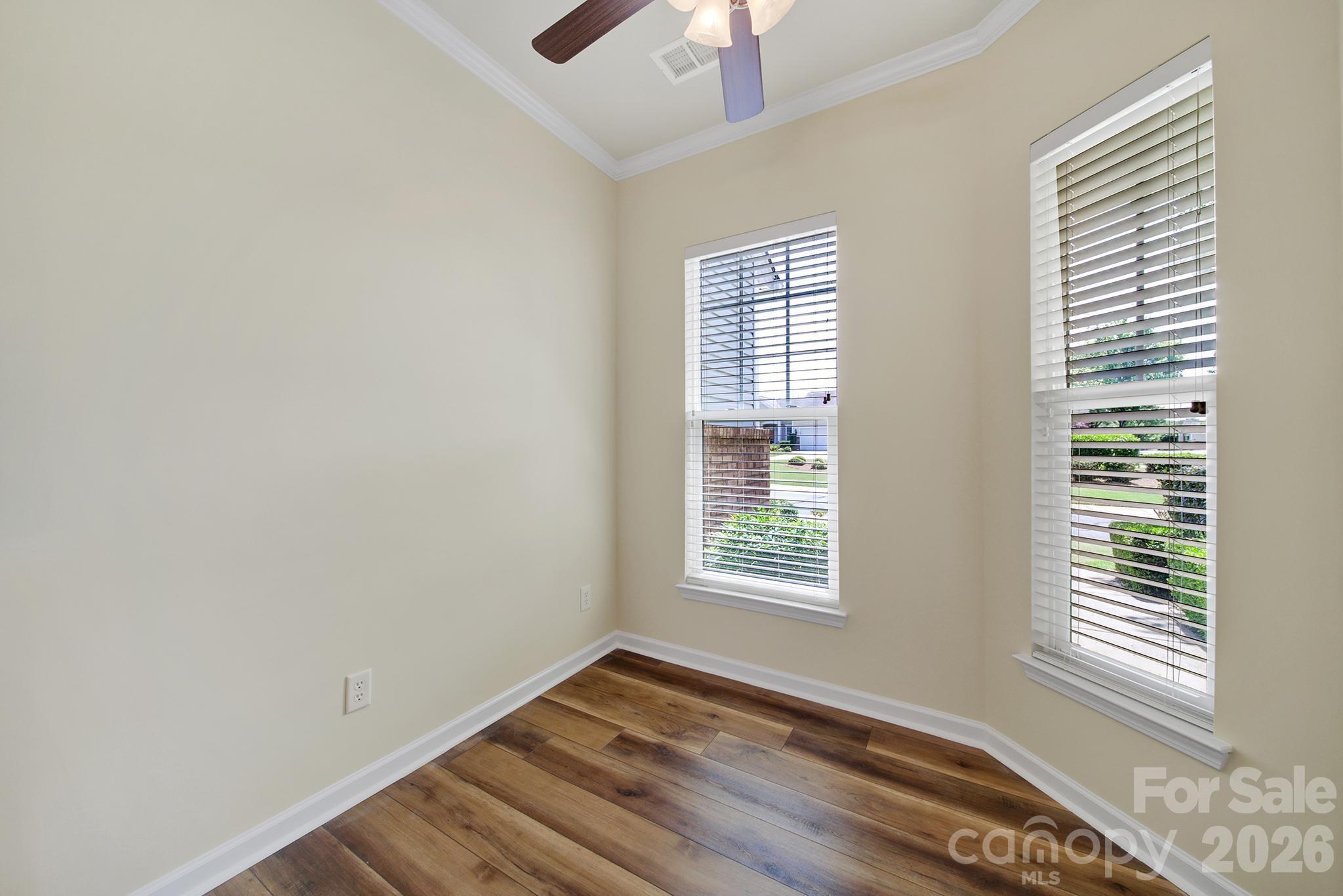 28129 Song Sparrow Lane Property Photo 14