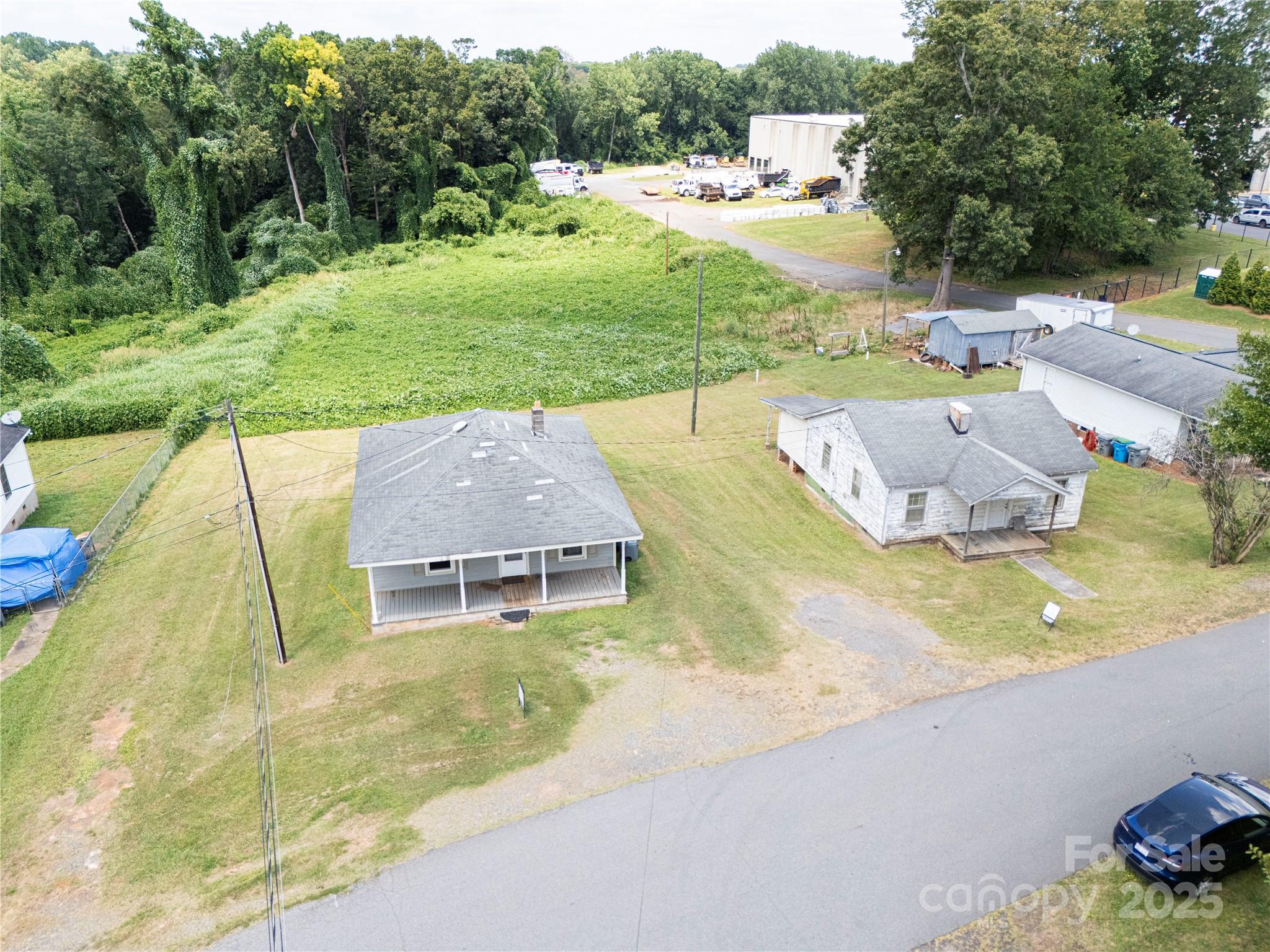 206 13th Street Property Photo 1