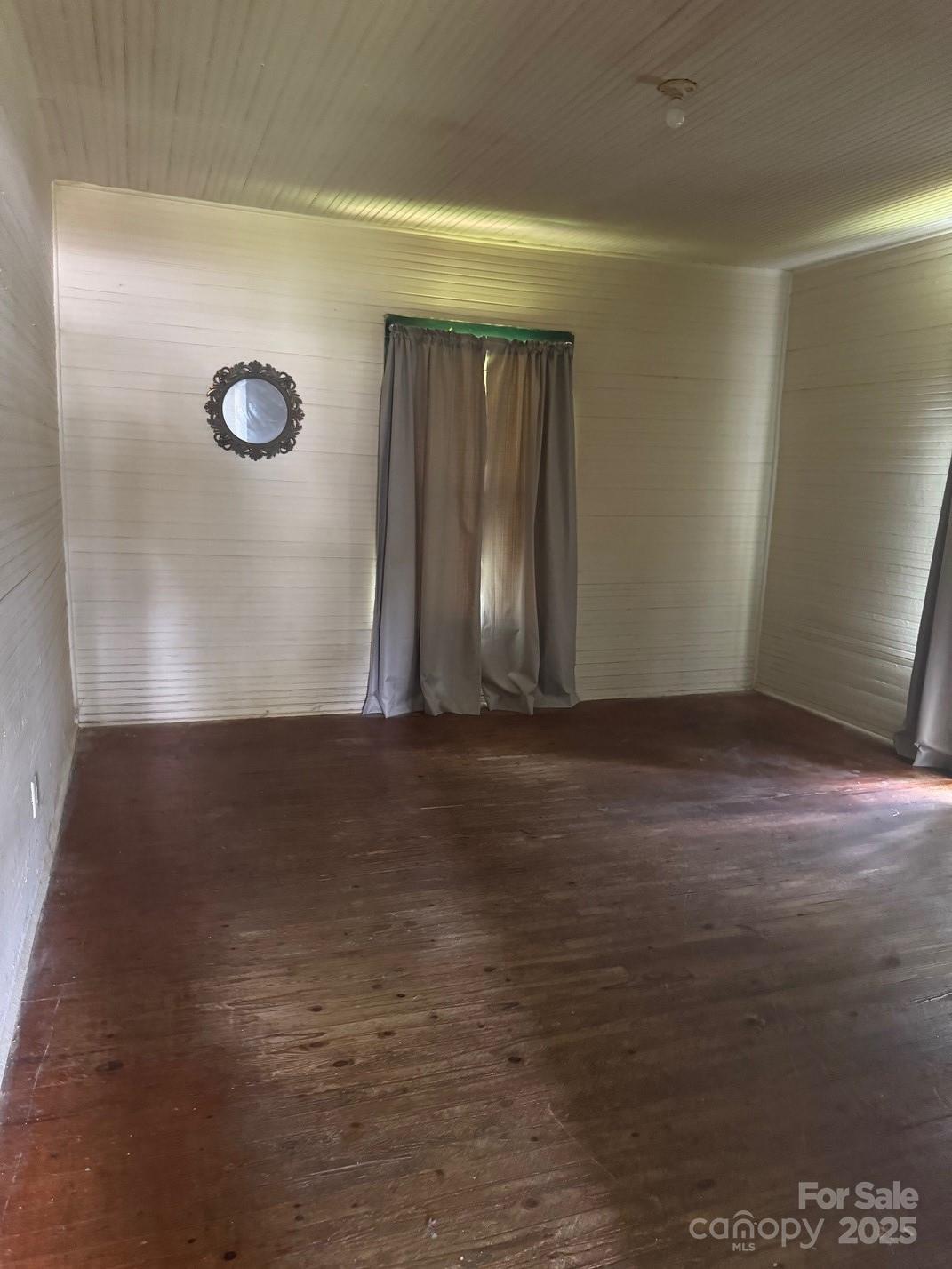 206 13th Street Property Photo 12