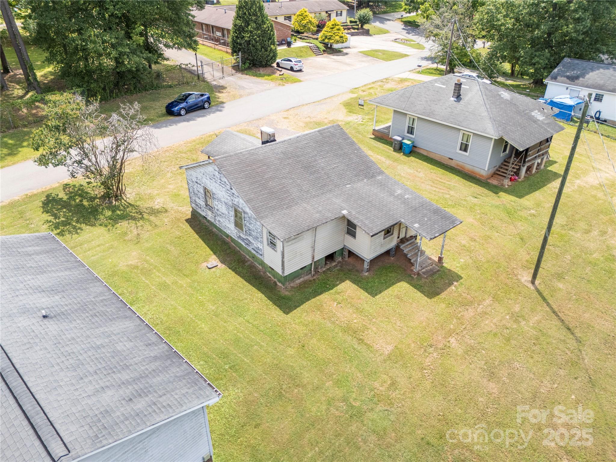 206 13th Street Property Photo 17