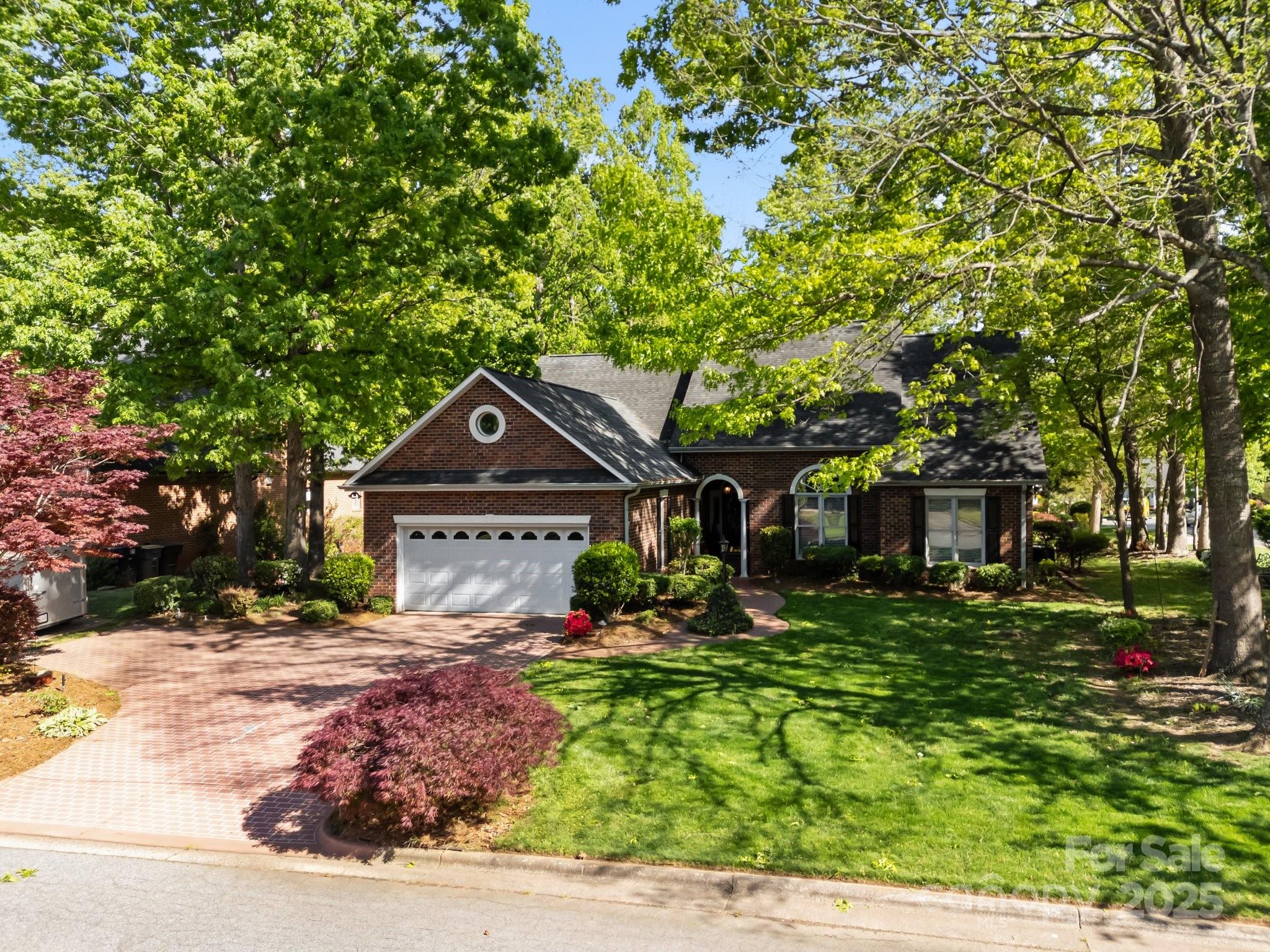 617 Peace Haven Road Property Photo 1