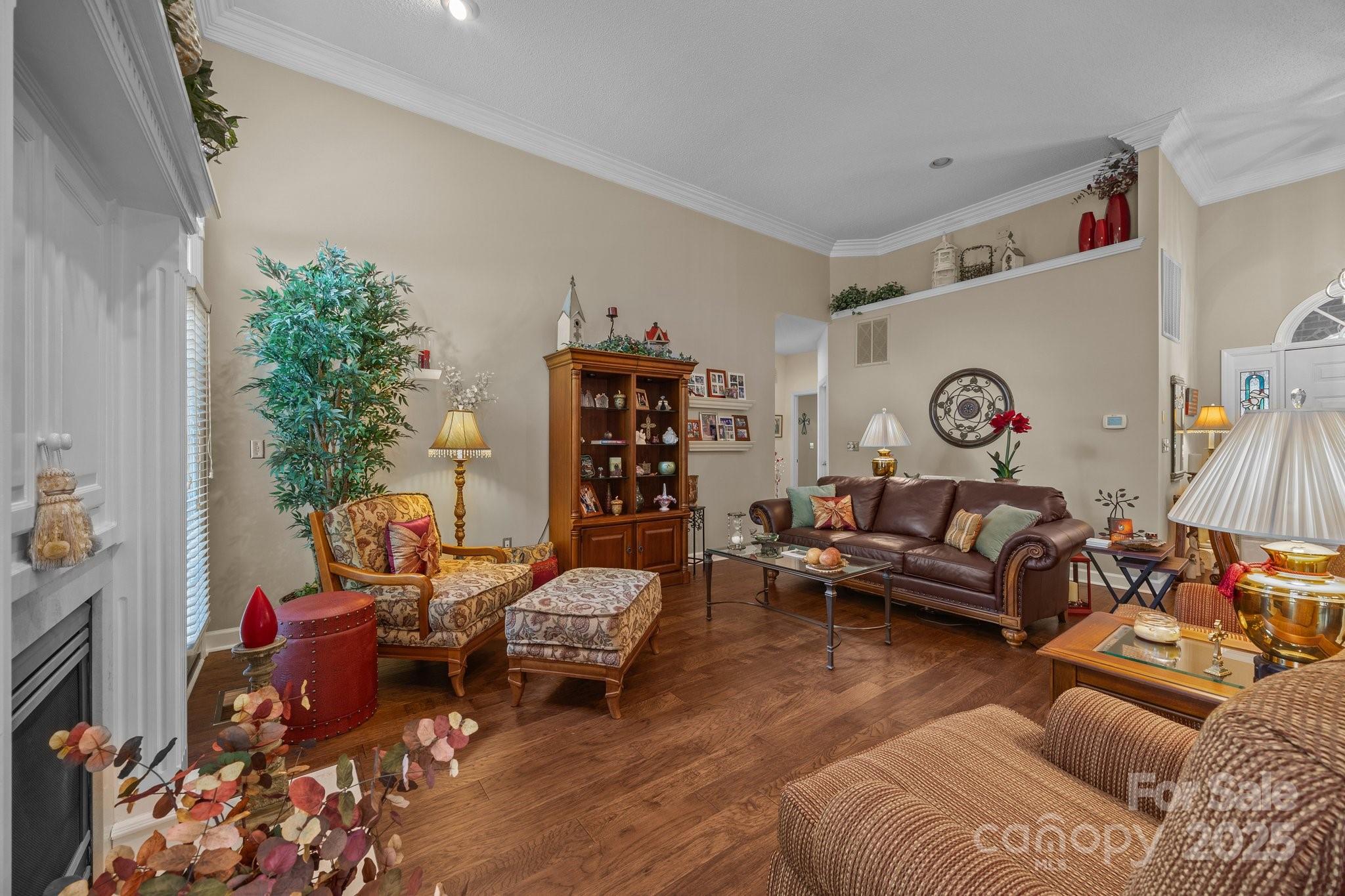 617 Peace Haven Road Property Photo 9