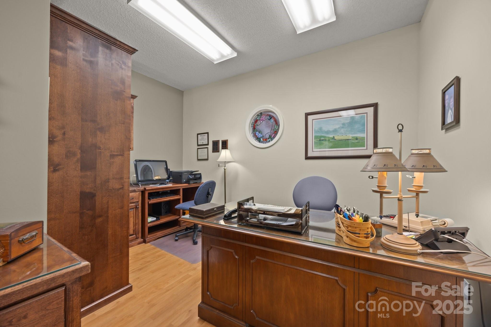 617 Peace Haven Road Property Photo 15