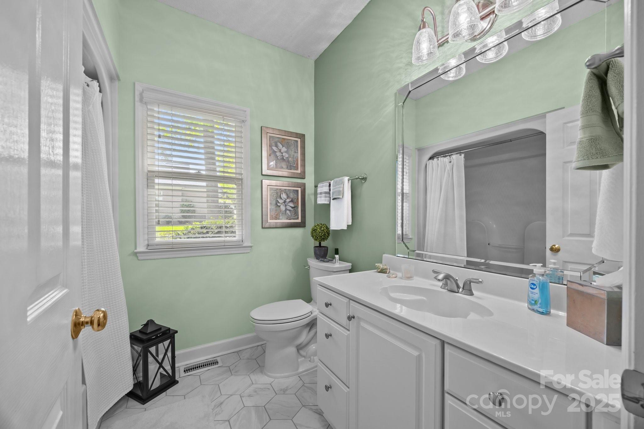 617 Peace Haven Road Property Photo 16