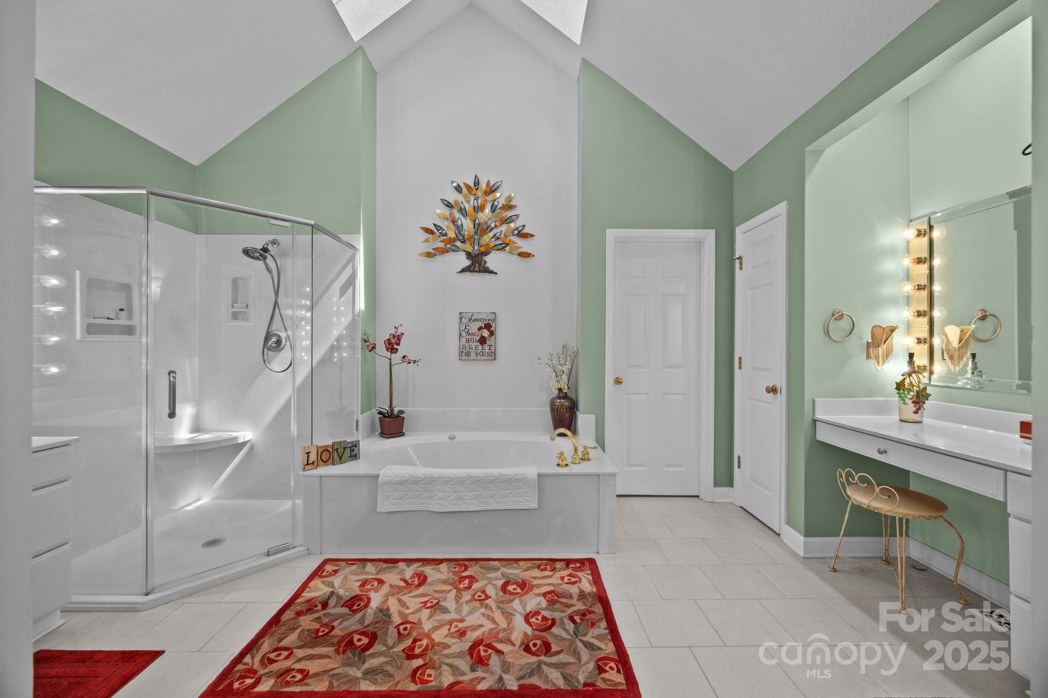 617 Peace Haven Road Property Photo 18