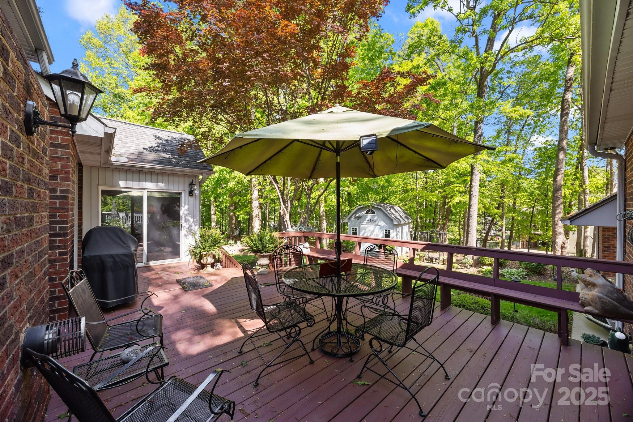 617 Peace Haven Road Property Photo 30