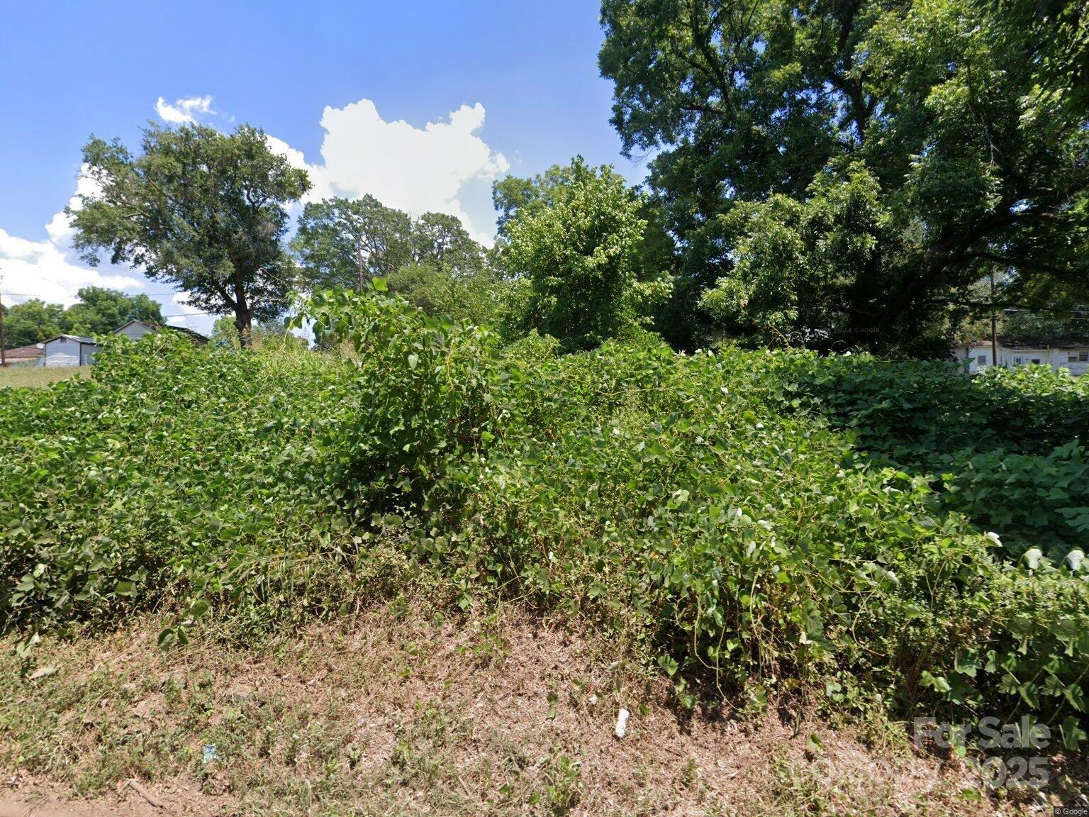 65 Walnut Street Property Photo