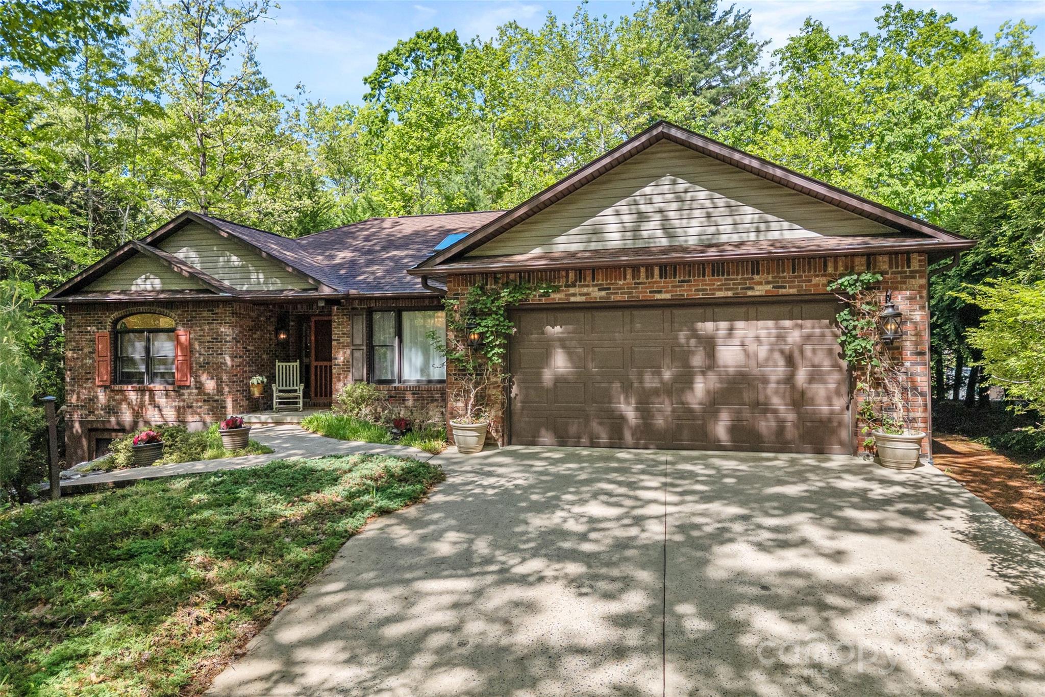 542 Soquili Drive Property Photo