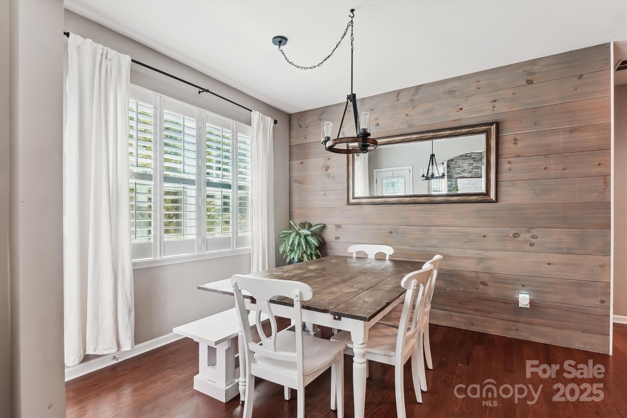 4320 Carrington Drive Property Photo 9