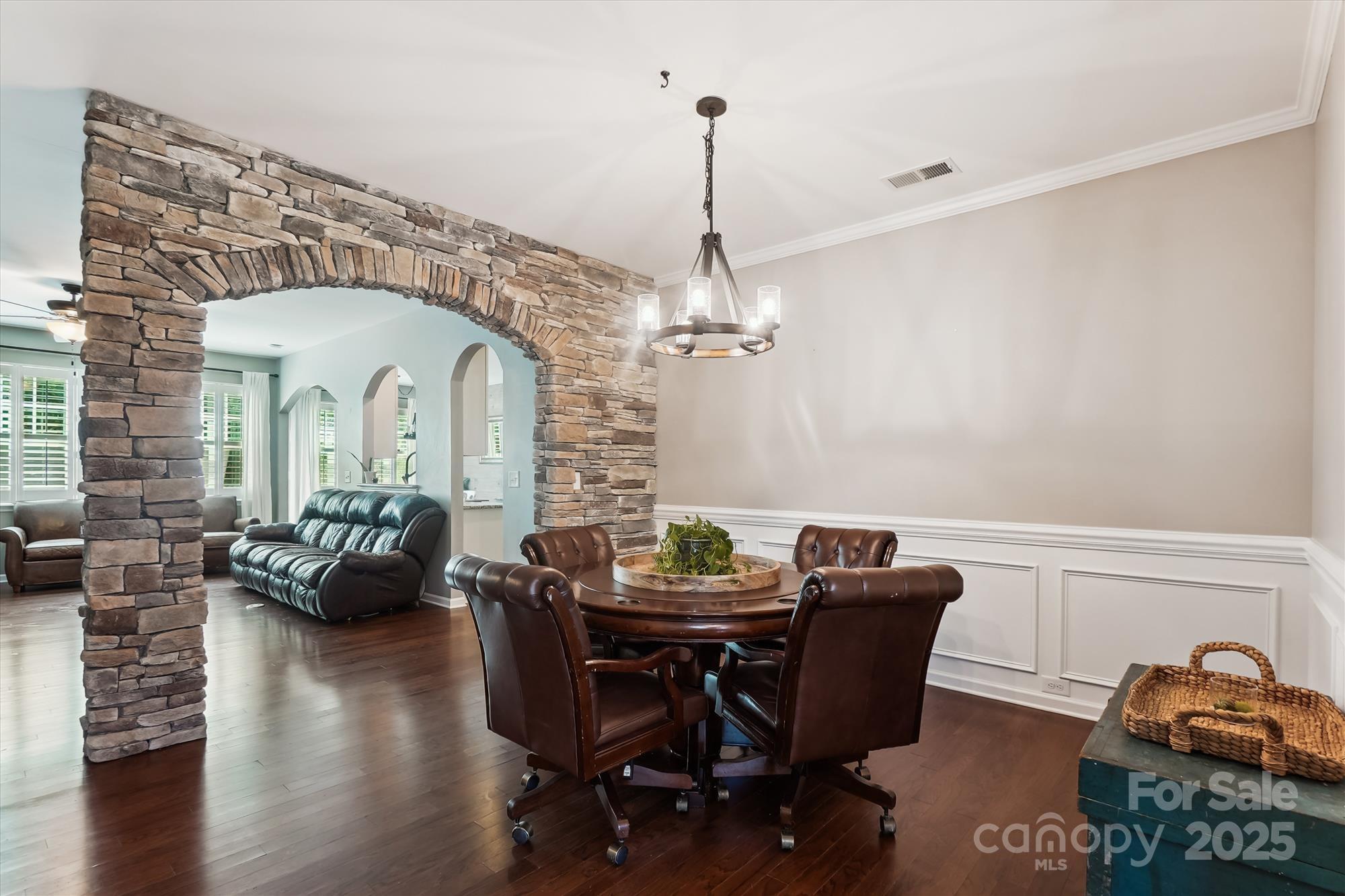 4320 Carrington Drive Property Photo 11