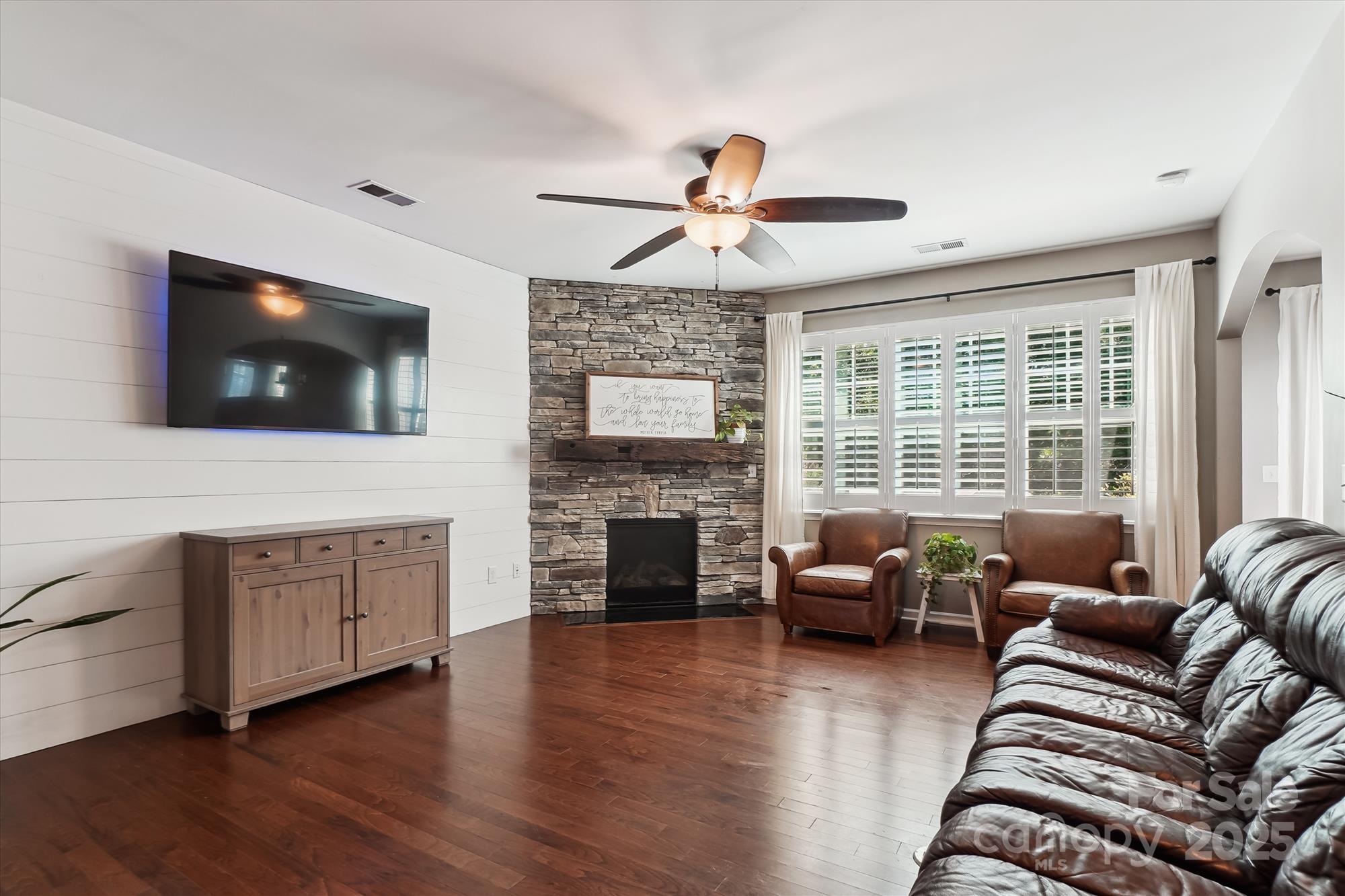 4320 Carrington Drive Property Photo 19