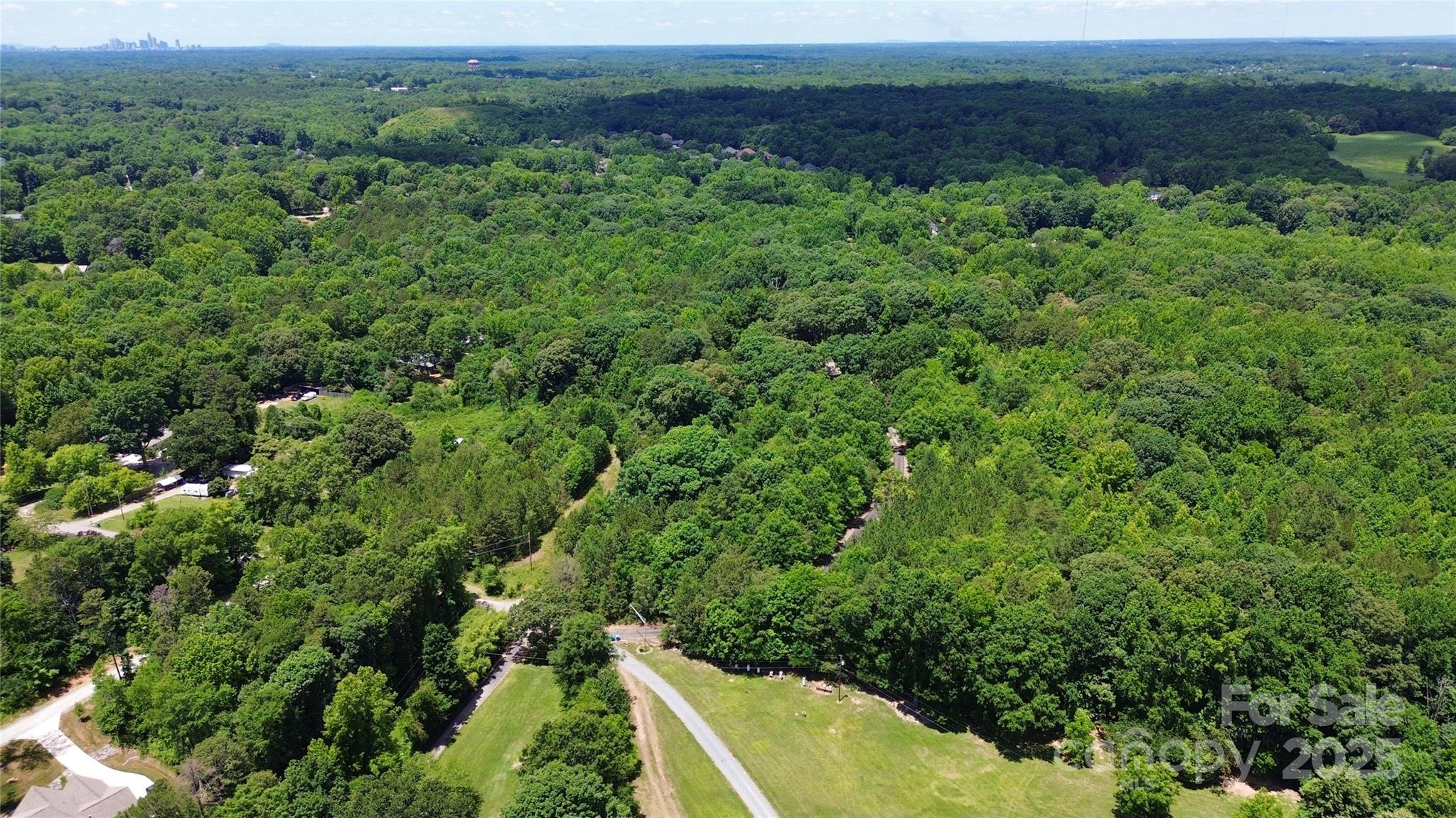 9625 Surface Hill Road Property Photo