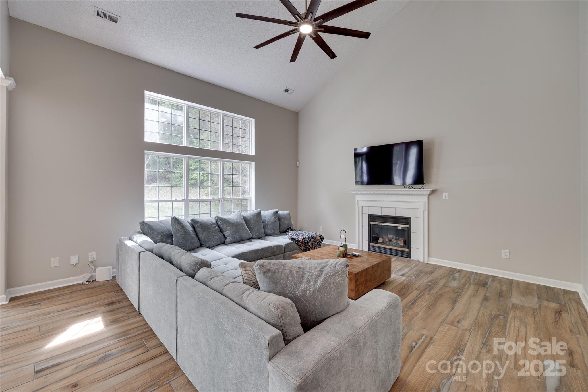 12719 Vantage Point Lane Property Photo 17