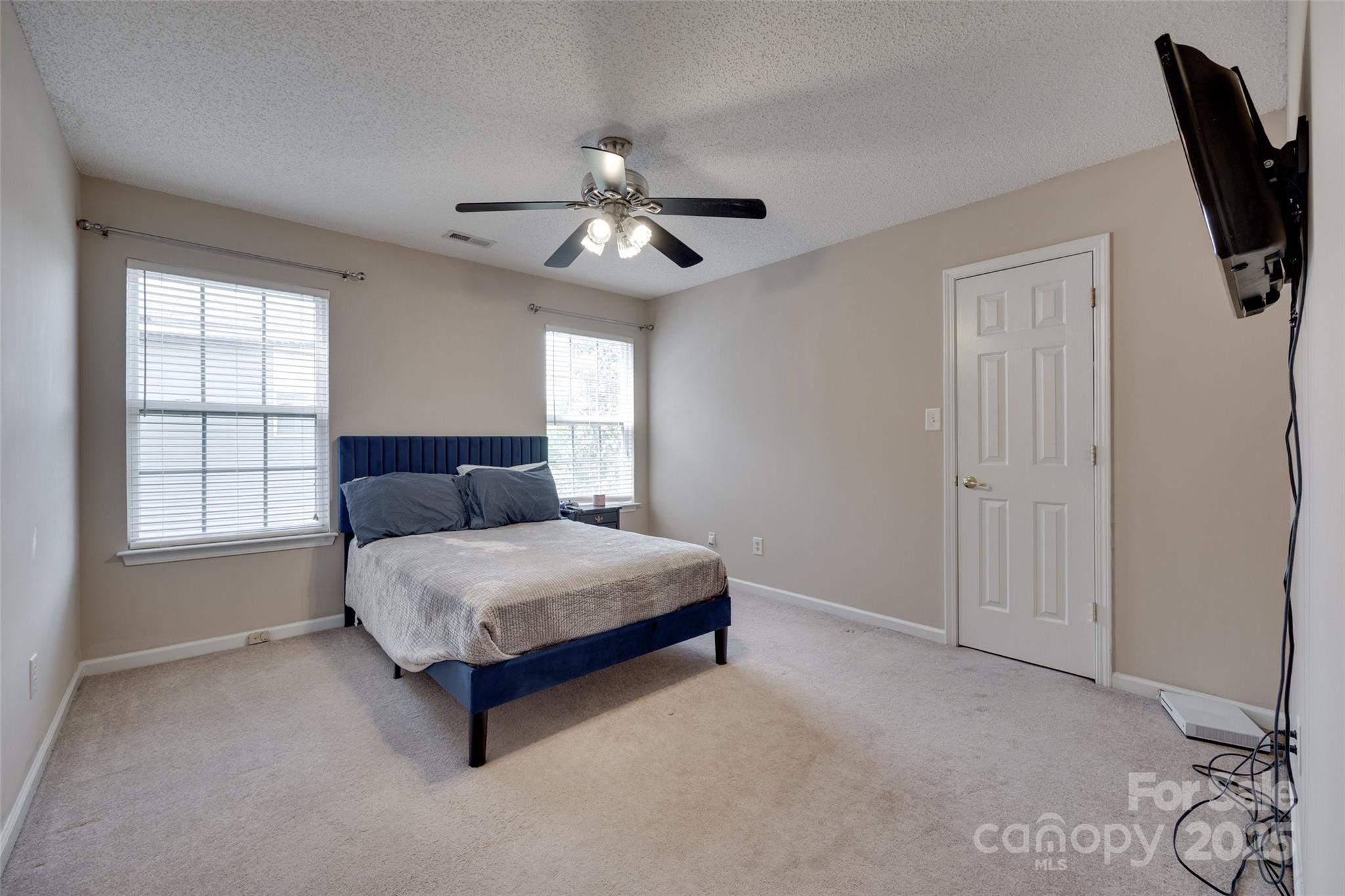 12719 Vantage Point Lane Property Photo 22