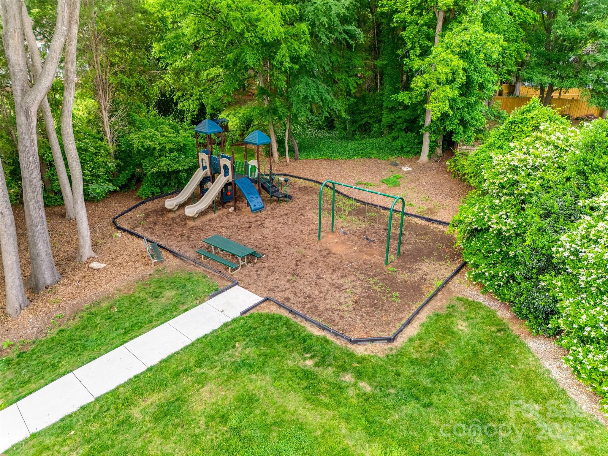 12719 Vantage Point Lane Property Photo 43