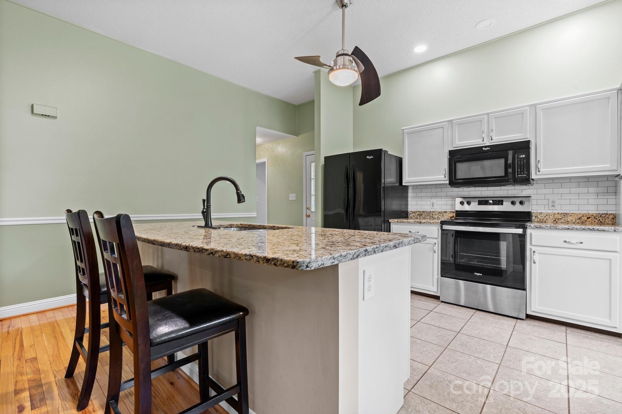 109 Gatwick Court Property Photo 13