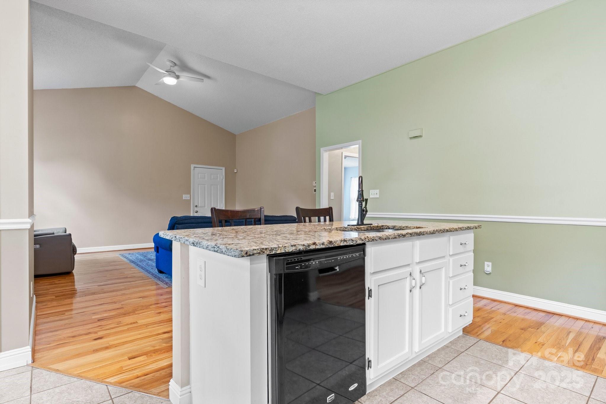 109 Gatwick Court Property Photo 15