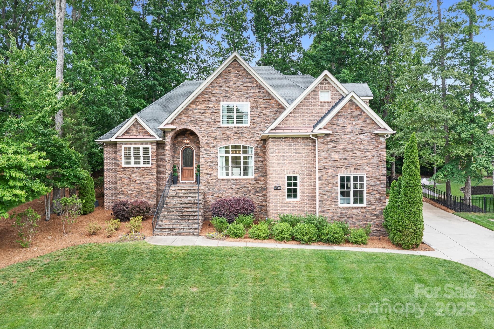 7738 Burning Ridge Drive Property Photo
