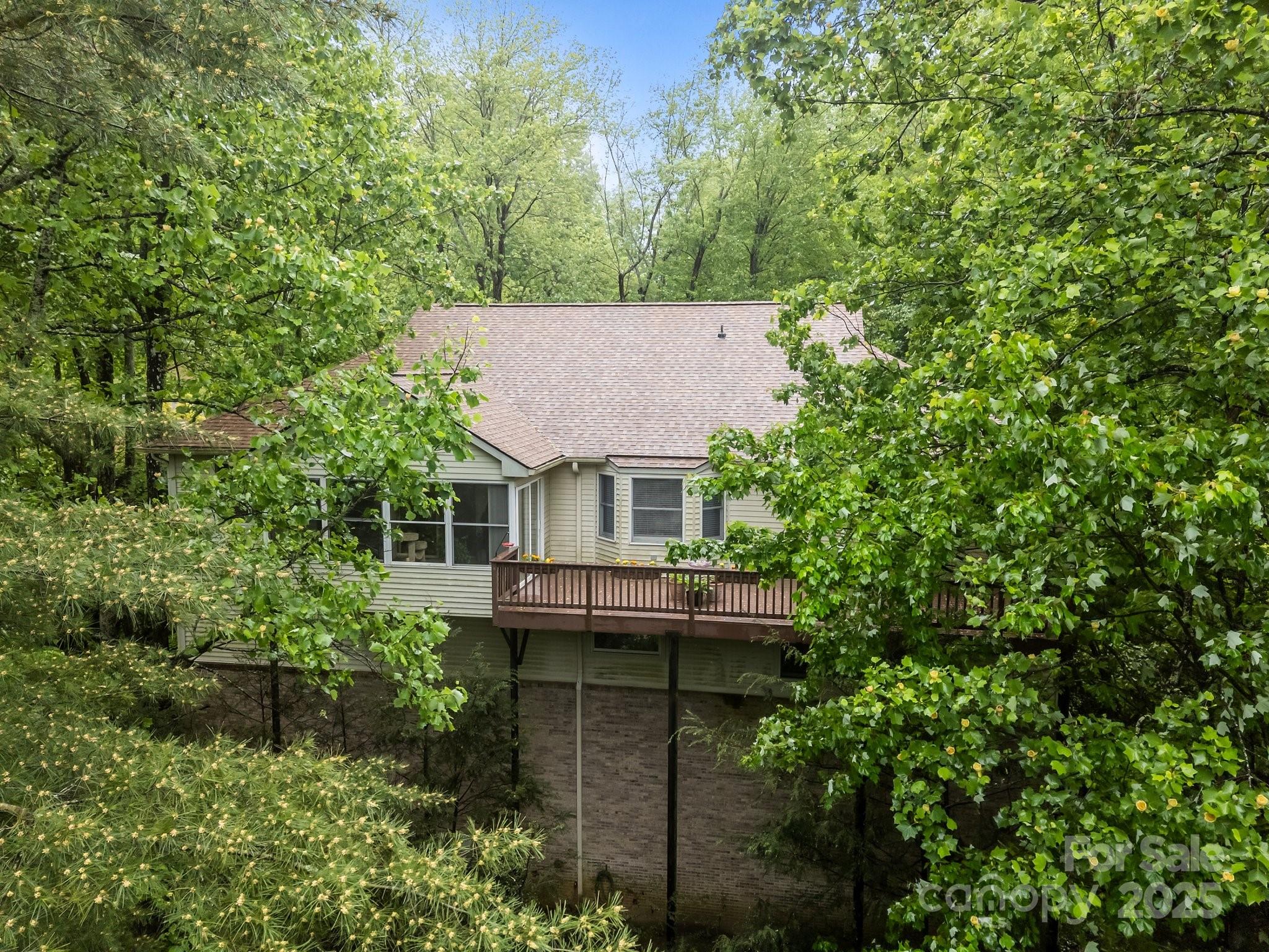 5 Governors Drive Property Photo 6