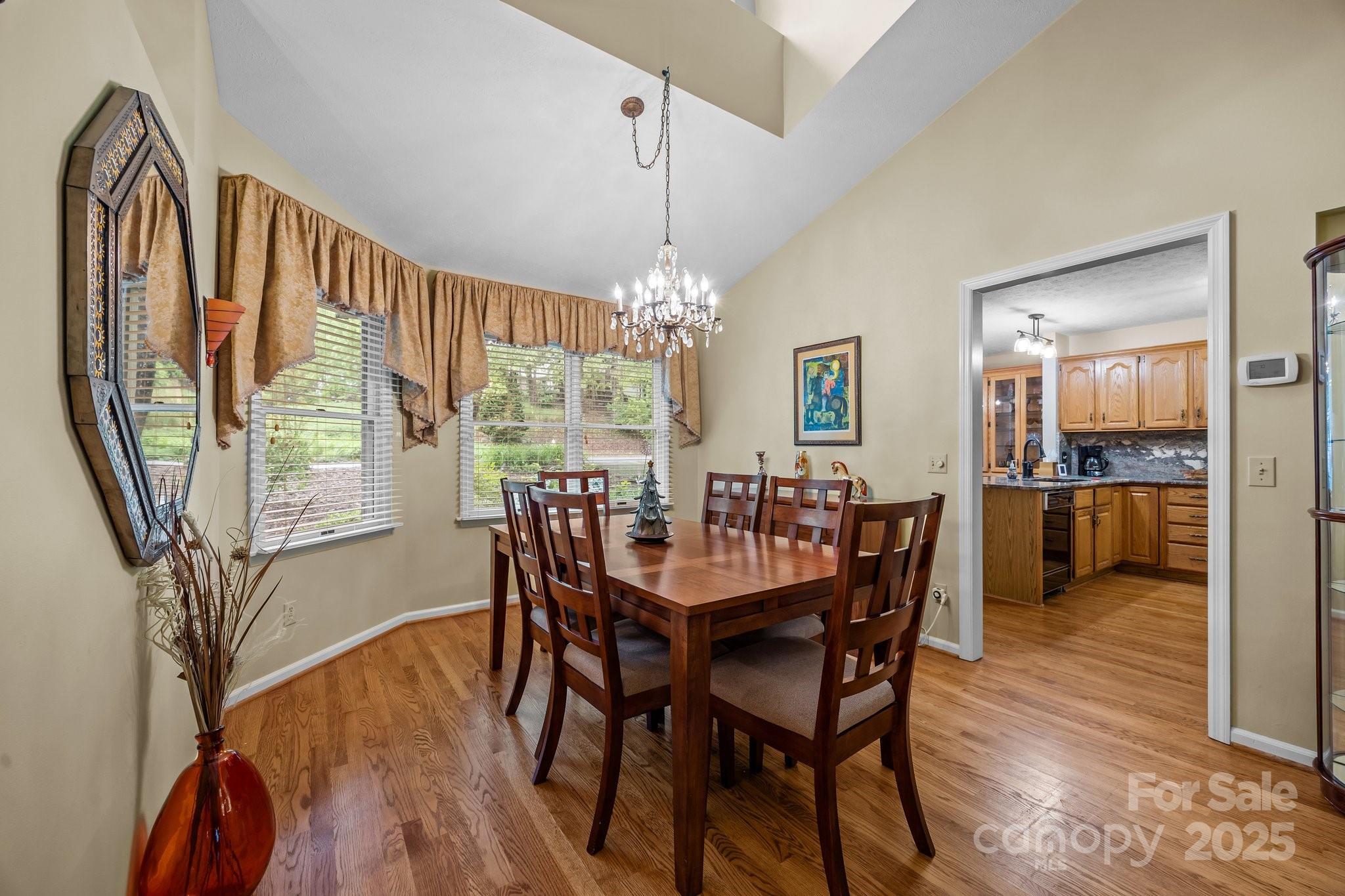 5 Governors Drive Property Photo 15