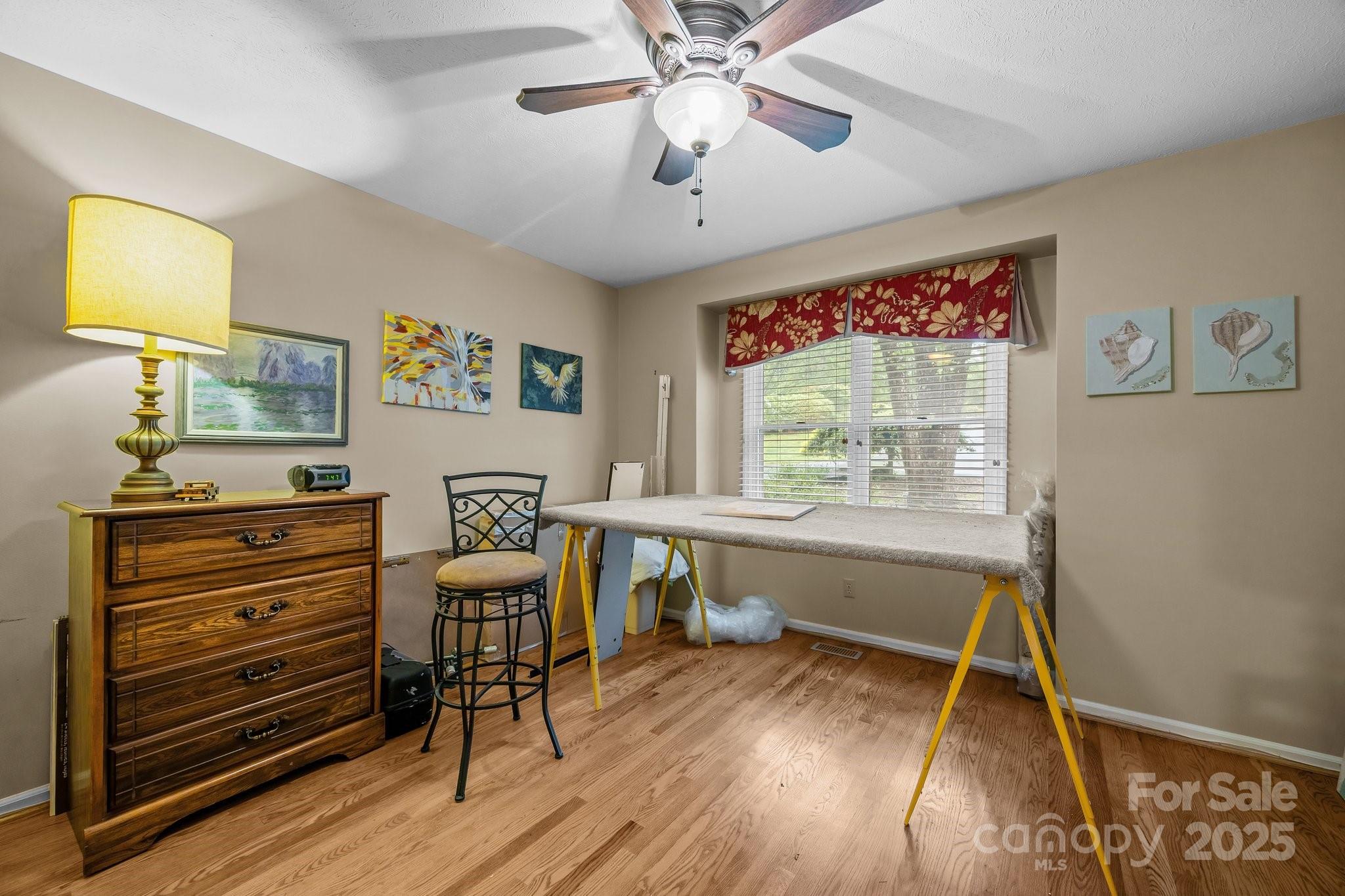 5 Governors Drive Property Photo 30