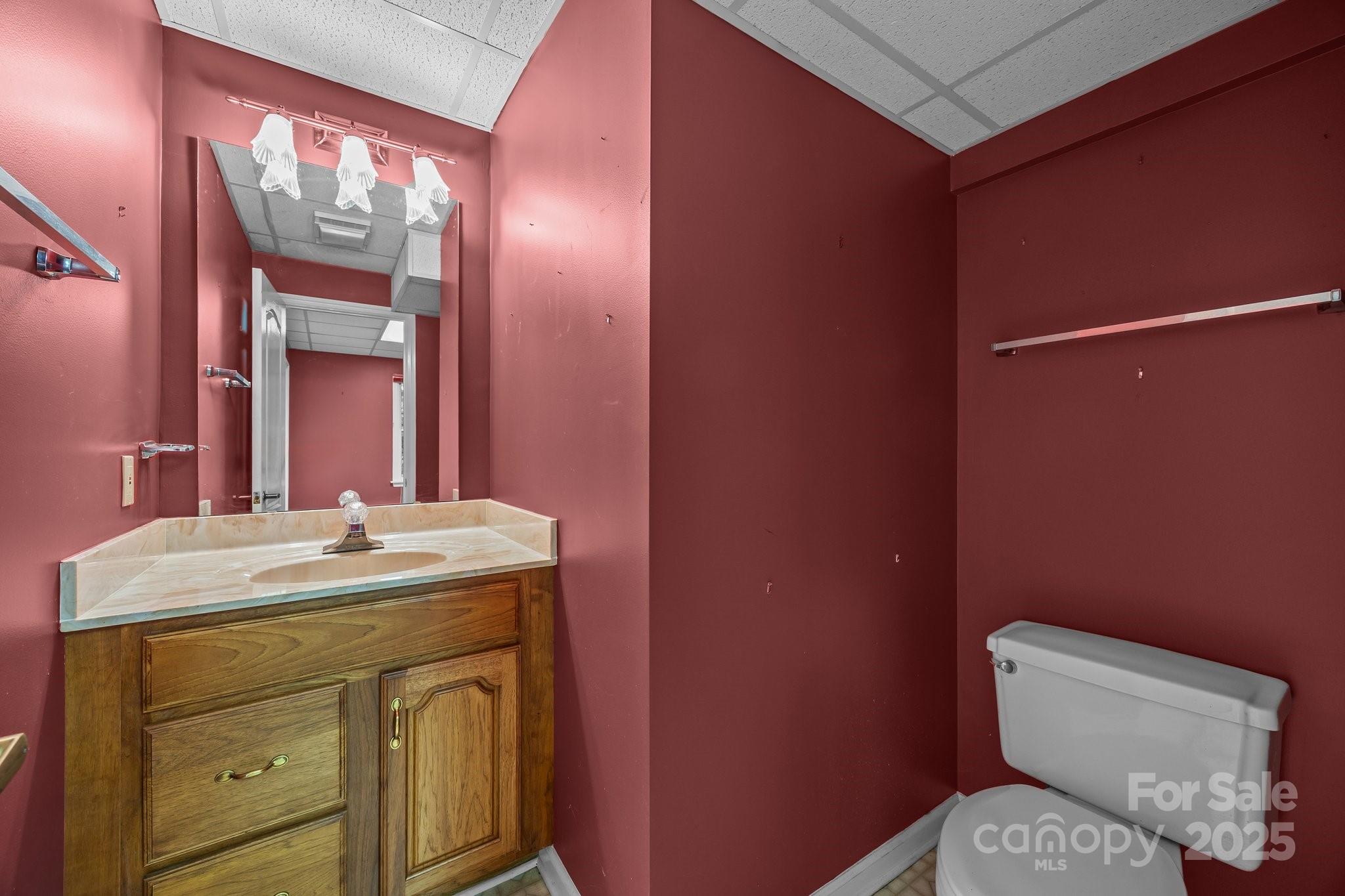 5 Governors Drive Property Photo 36