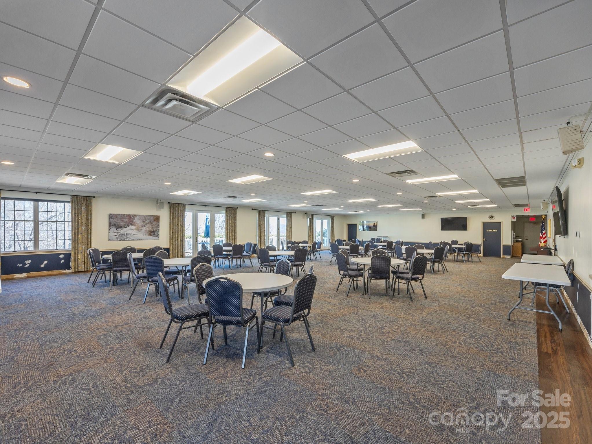 5 Governors Drive Property Photo 45