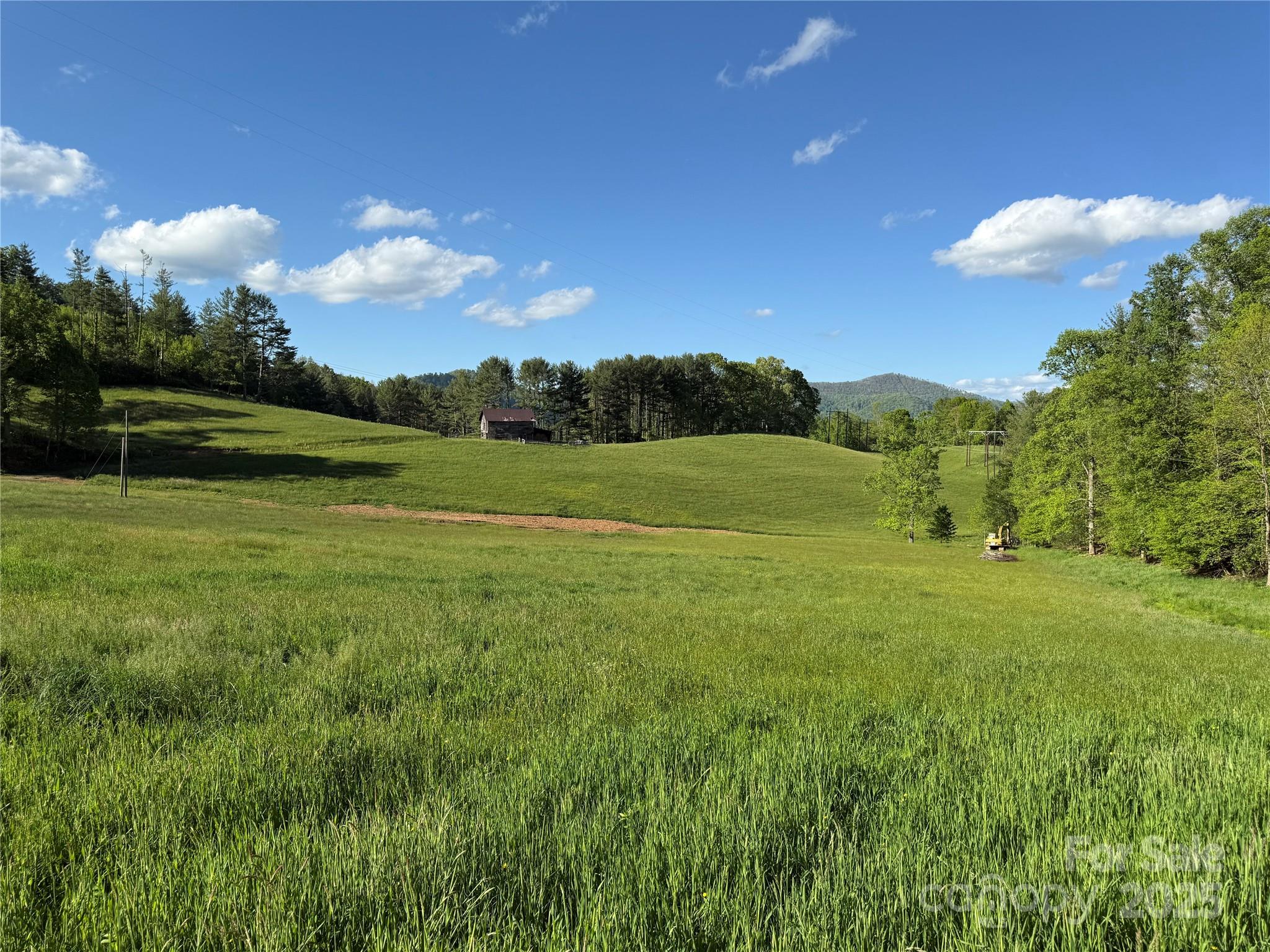 99999 Bakers Creek Road Property Photo