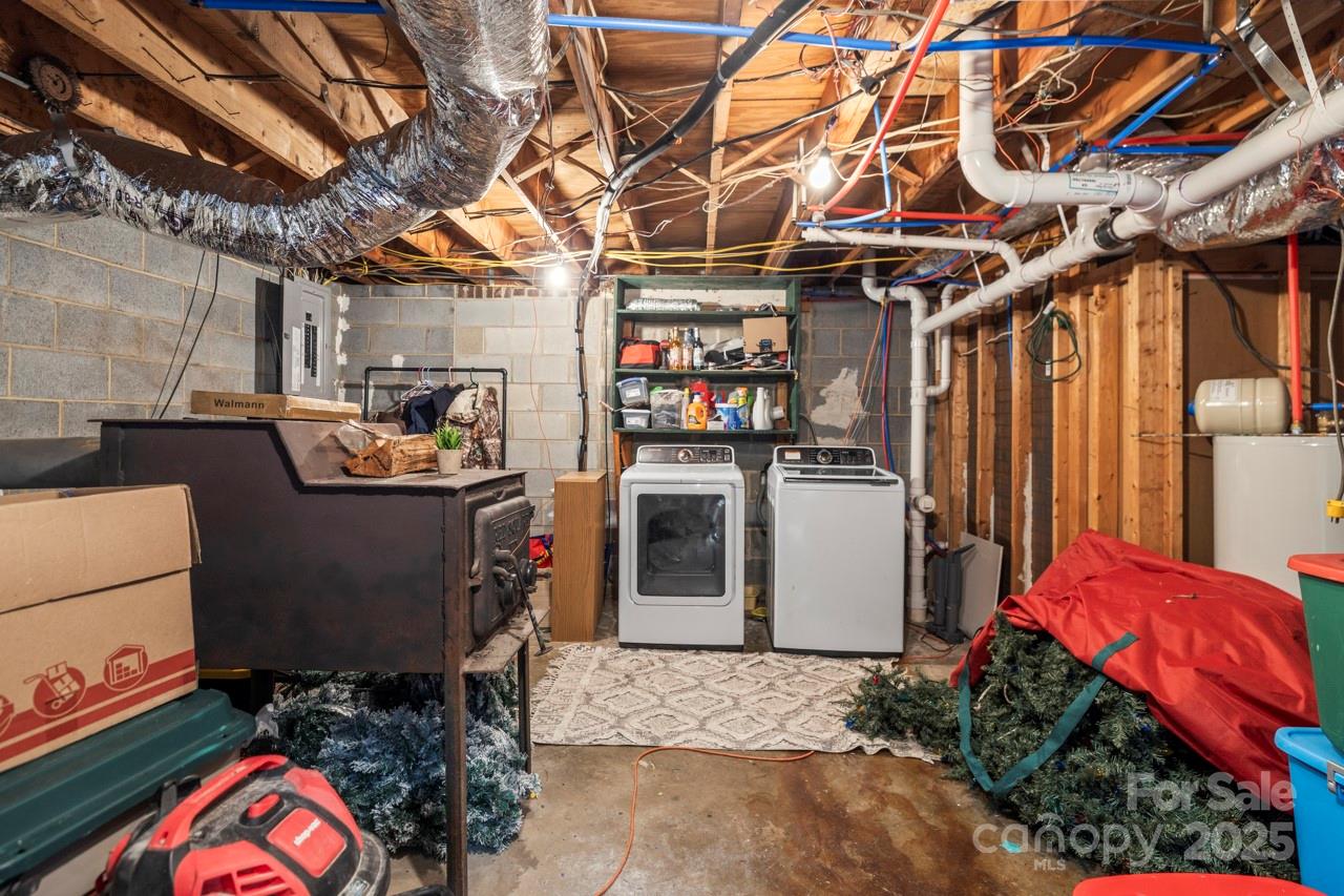 2097 Ala Lane Property Photo 27