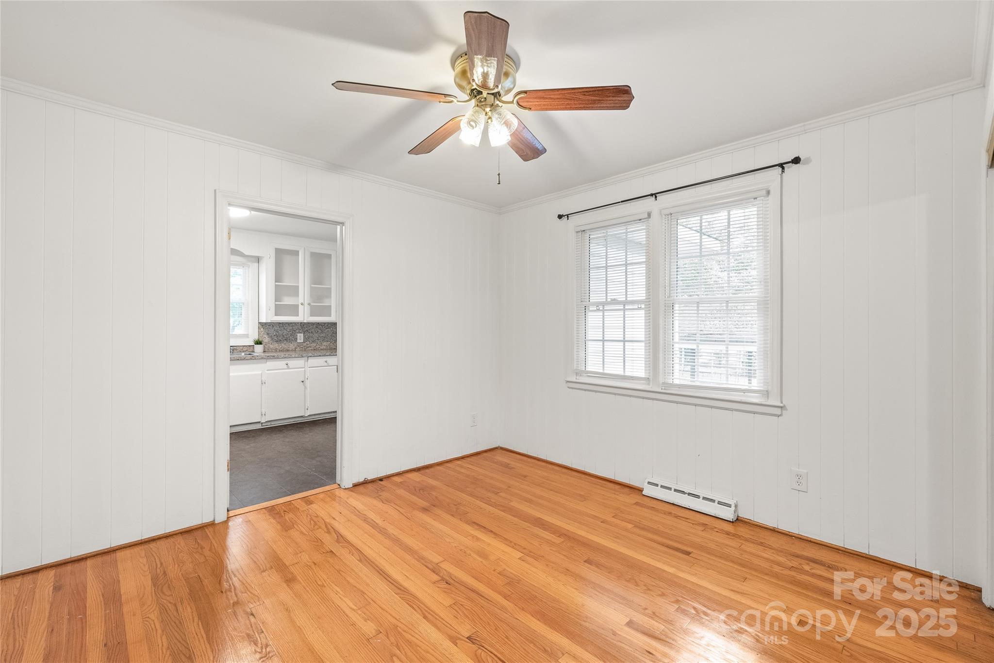 1320 Hartford Avenue Property Photo 14