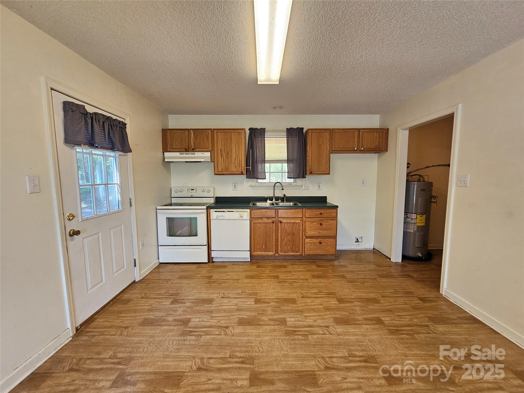 130 Susan Road 2 Property Photo 4
