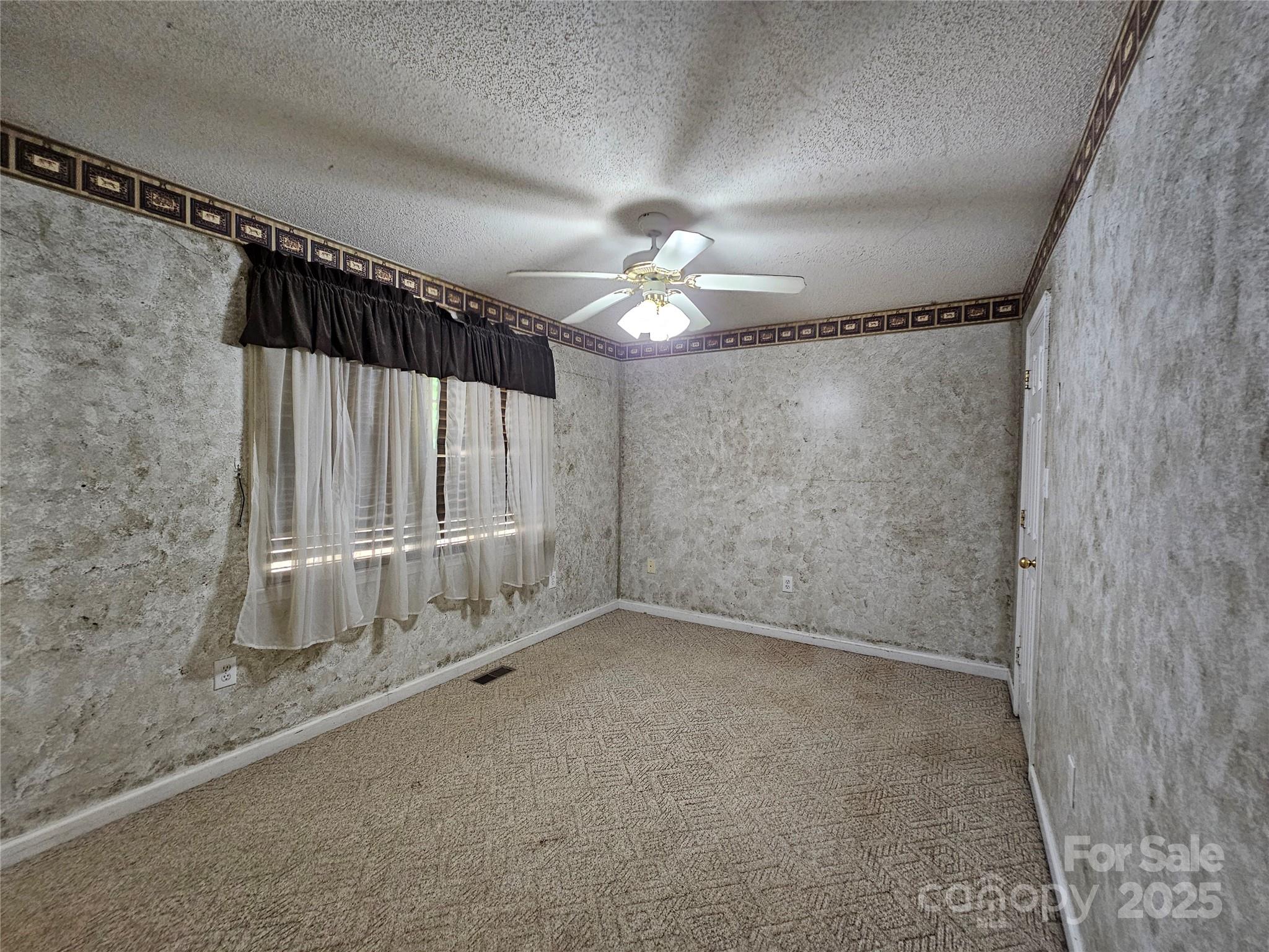 130 Susan Road 2 Property Photo 10