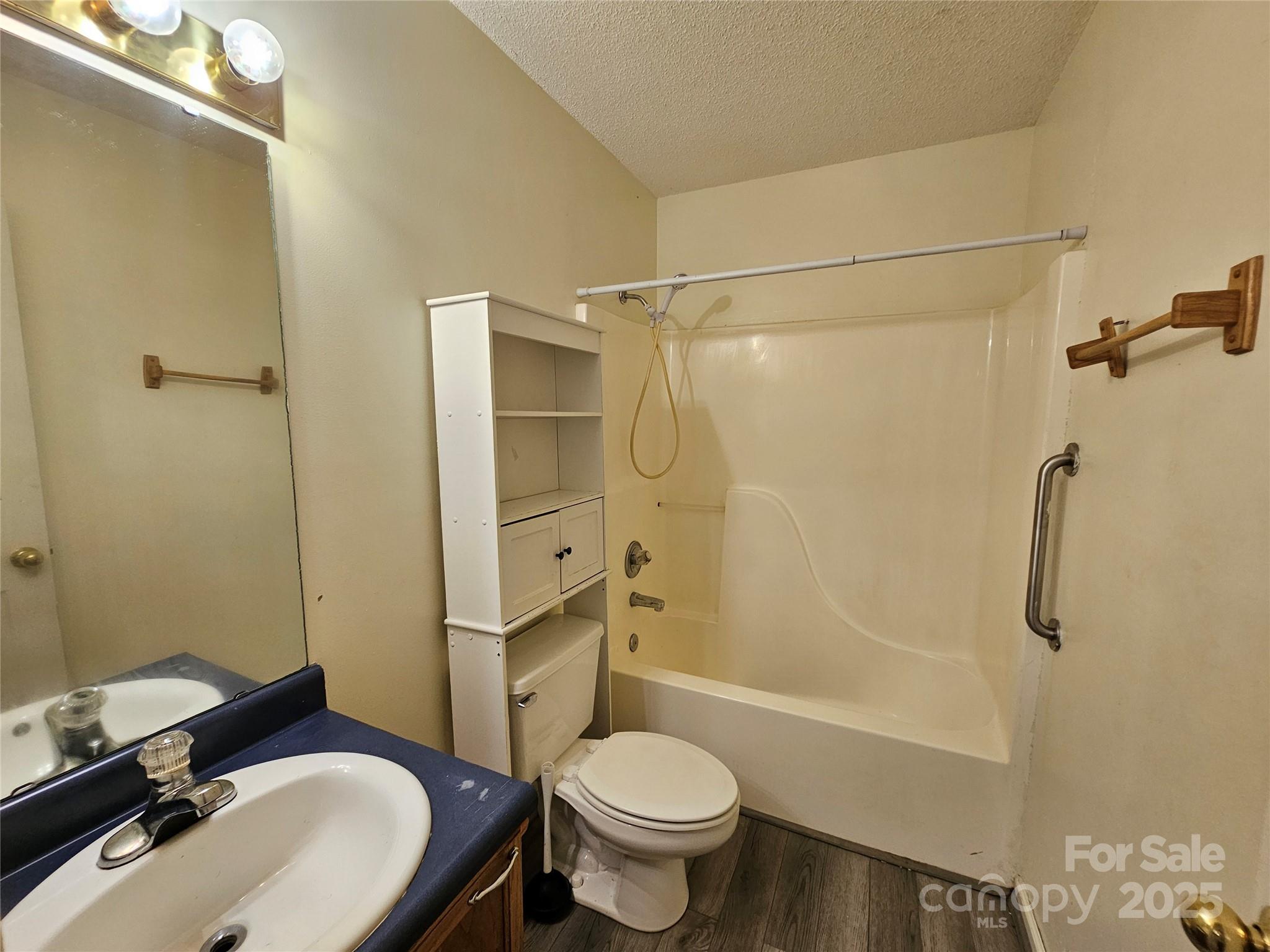 130 Susan Road 2 Property Photo 11