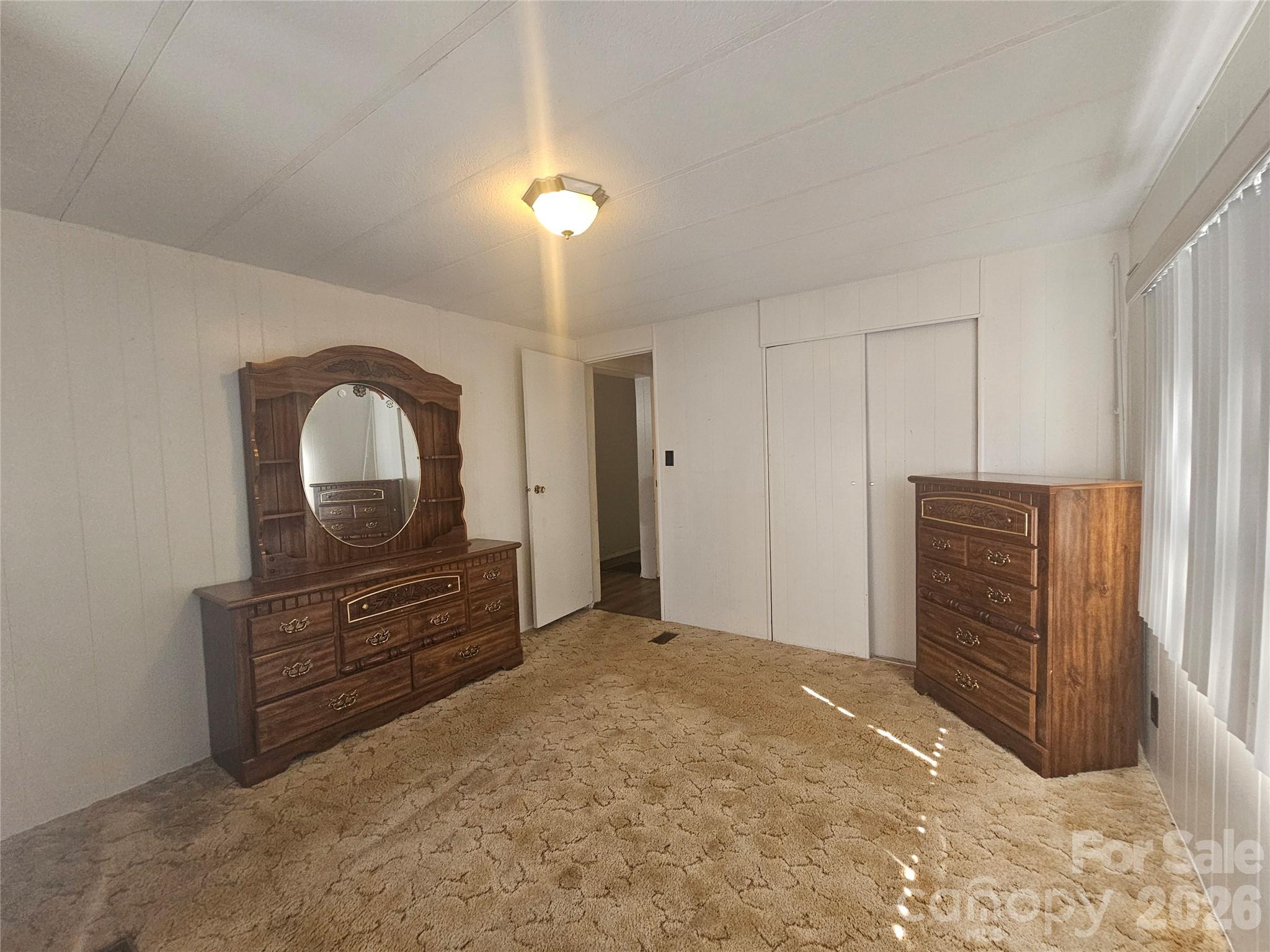 130 Susan Road Property Photo 5
