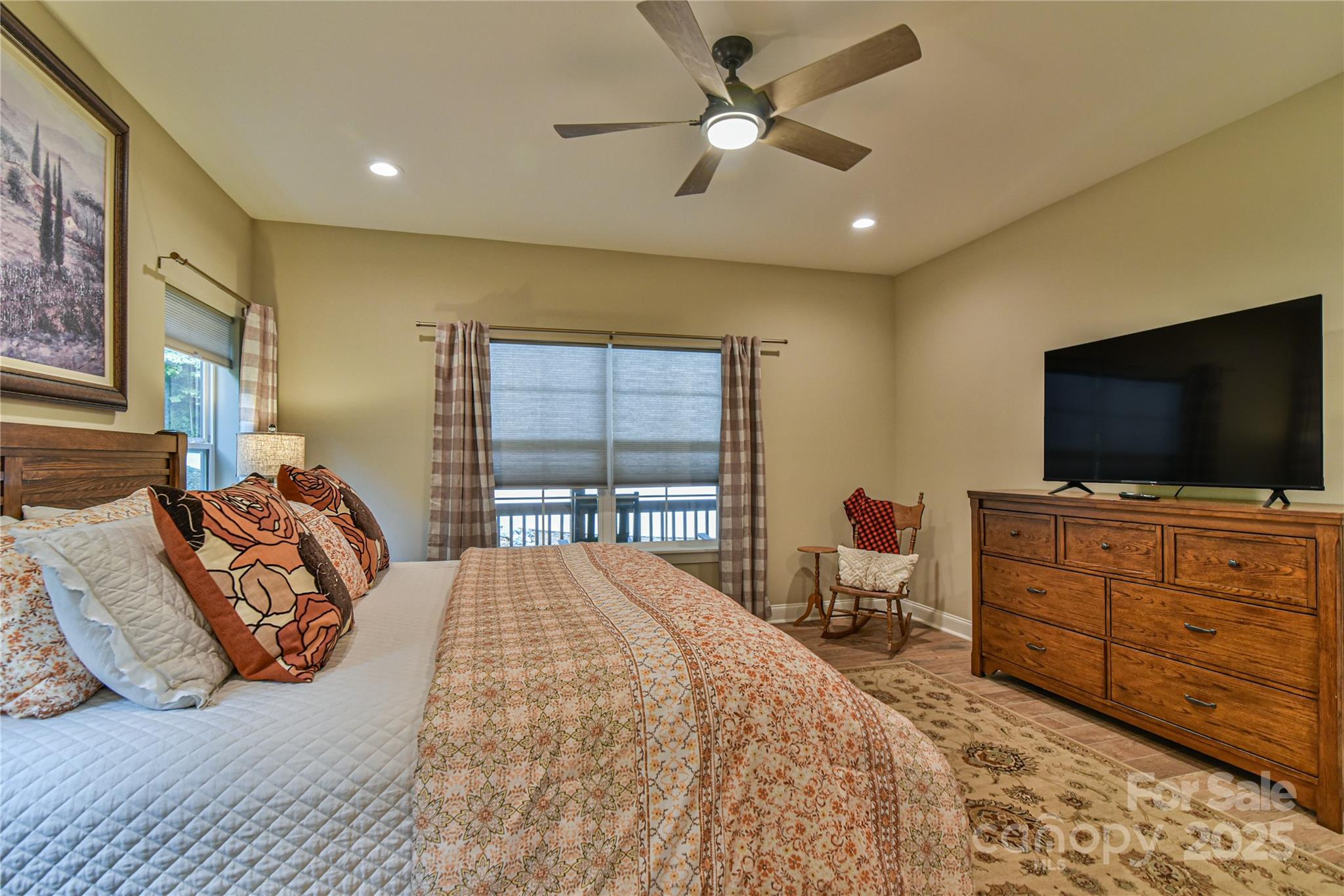 140 Atlantic Falls Trail Property Photo 14