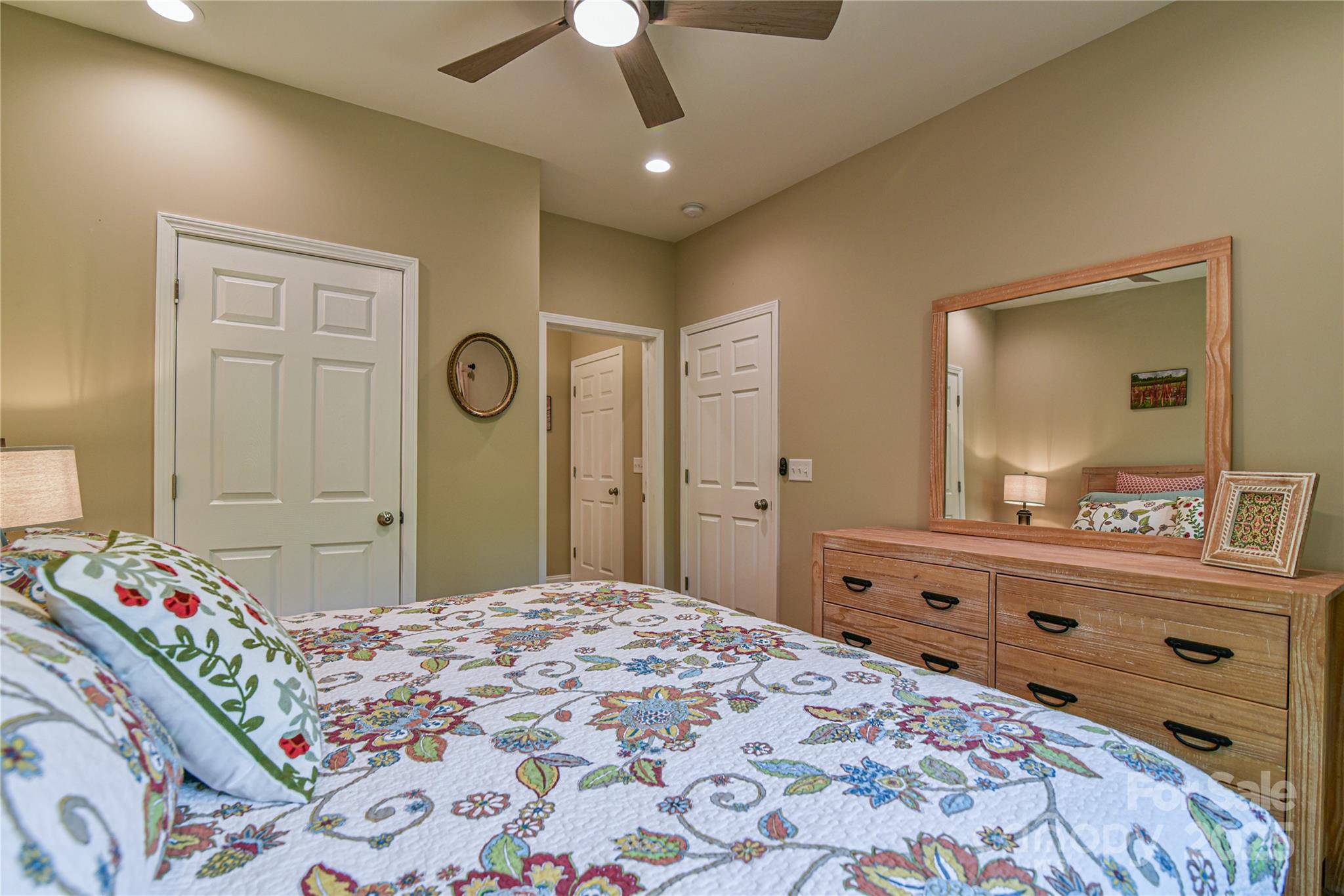 140 Atlantic Falls Trail Property Photo 28