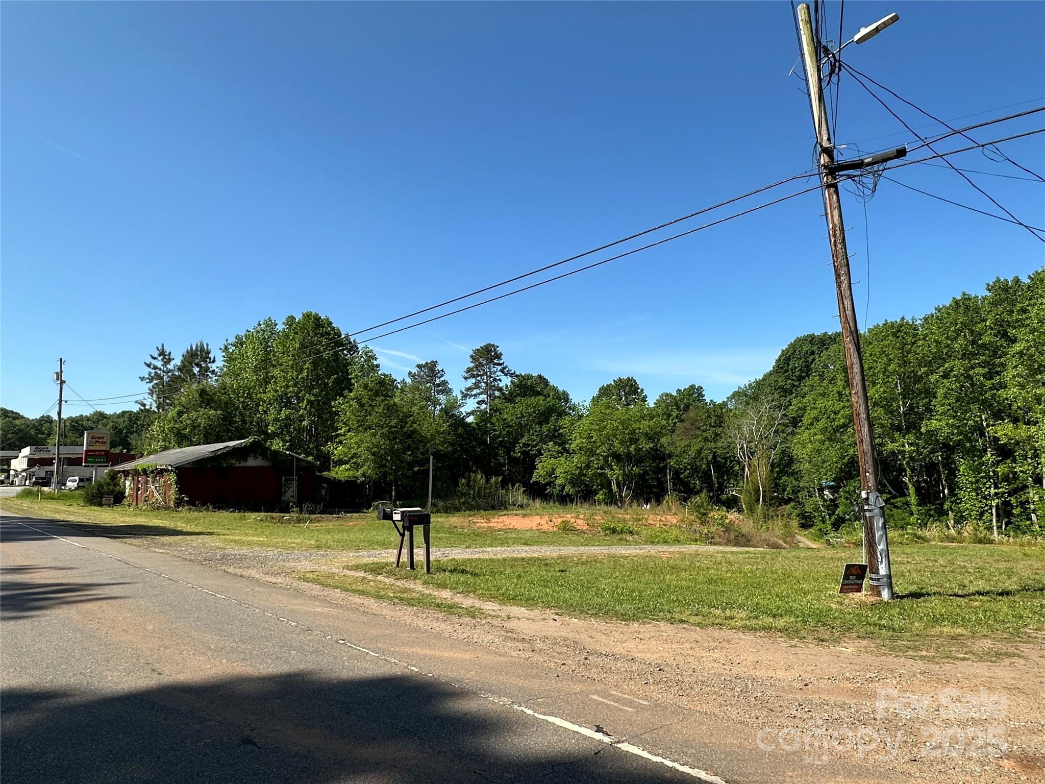 3023 & 3027 Wilkesboro Highway Property Photo 19