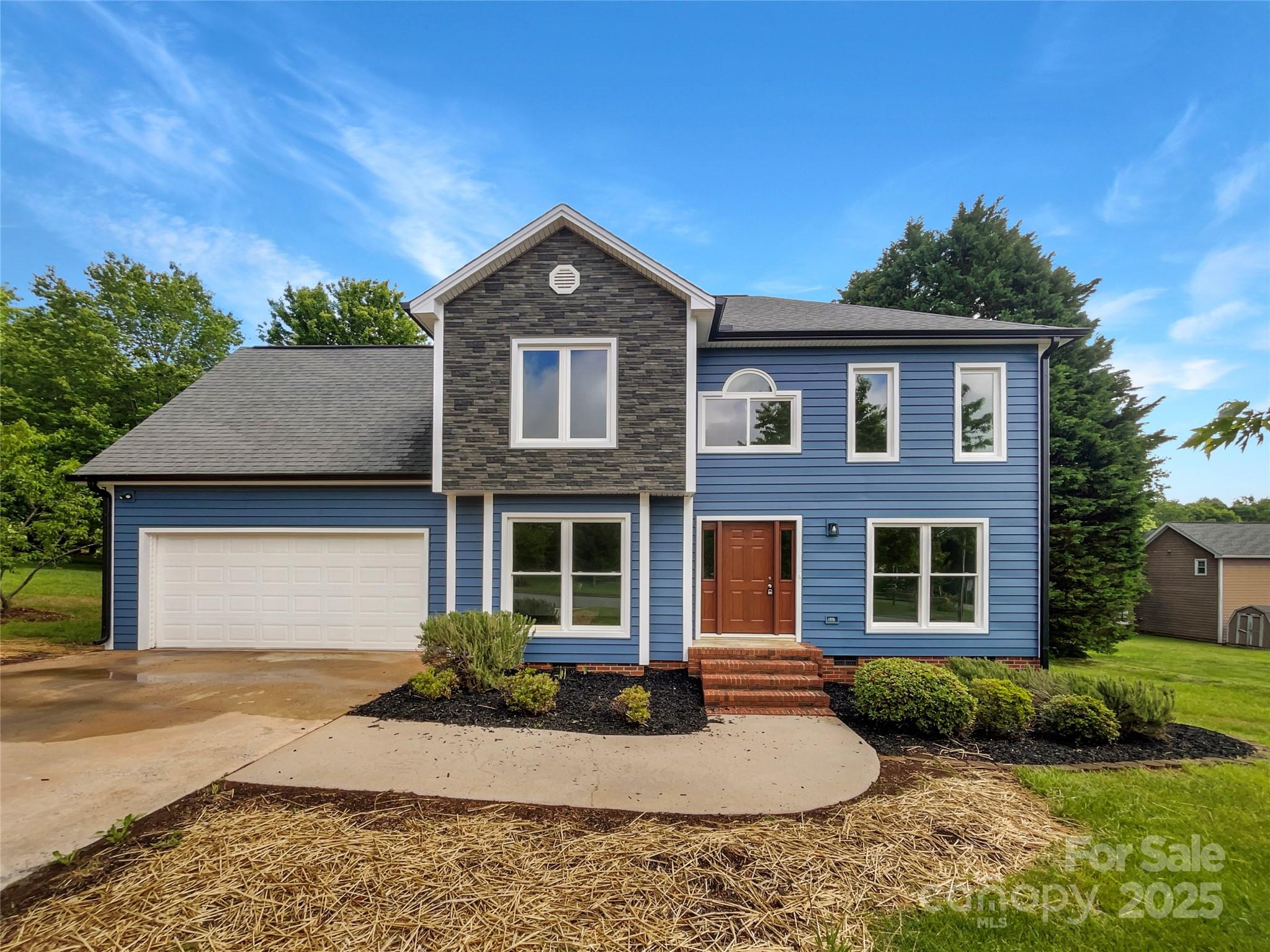 2532 Steeplechase Road Property Photo 1