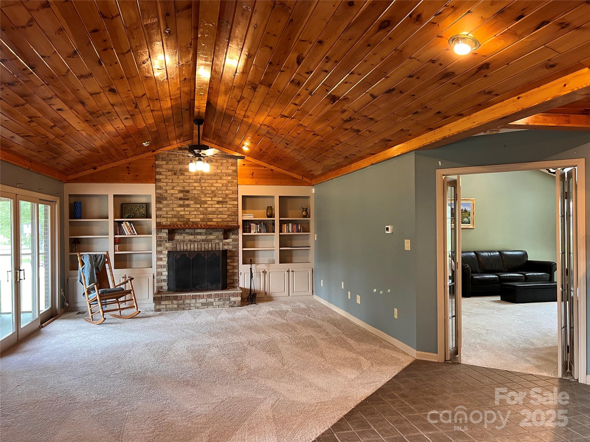 1351 Hardin Road Property Photo 9