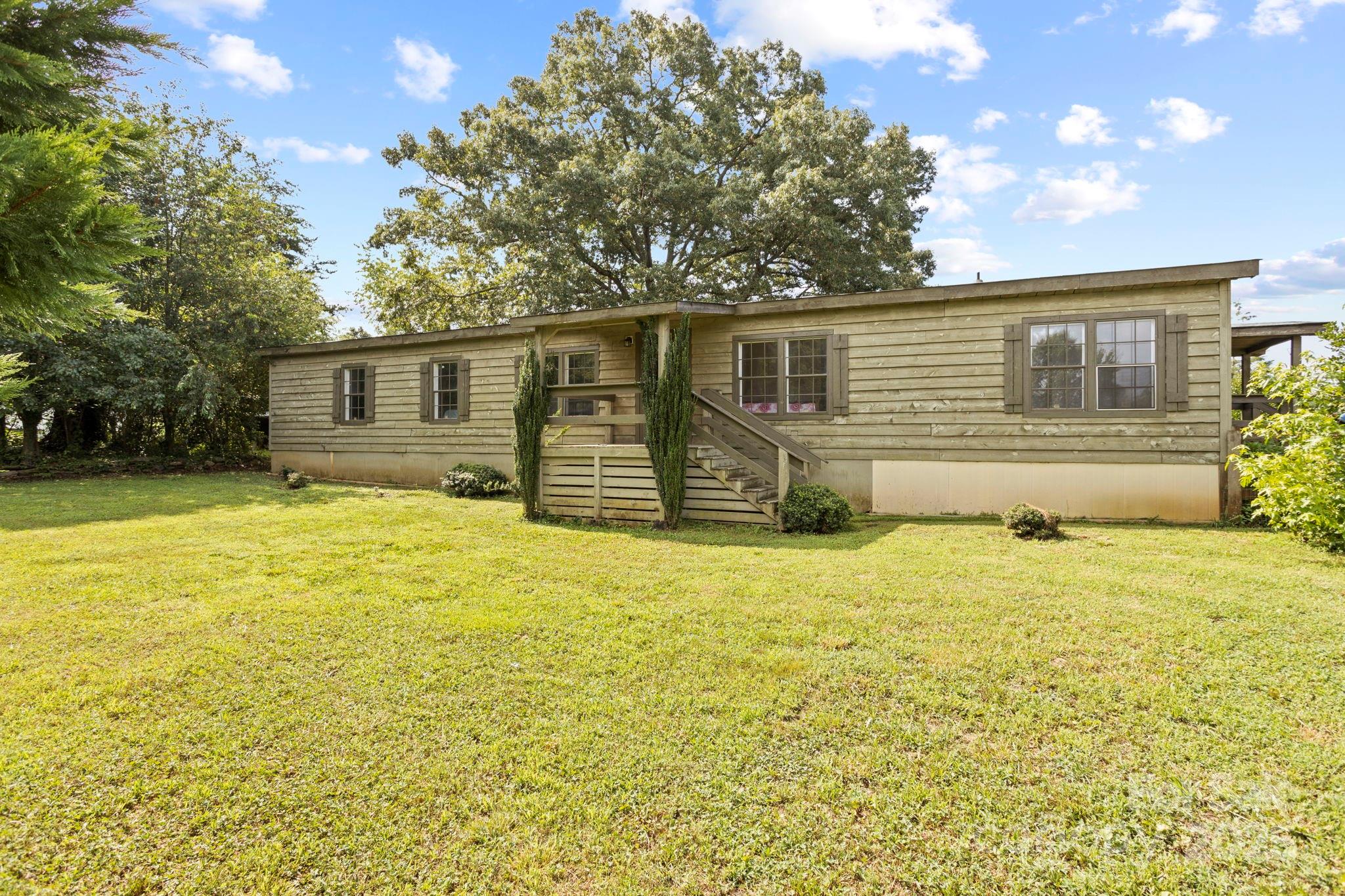 1896 Green Creek Drive Property Photo 22