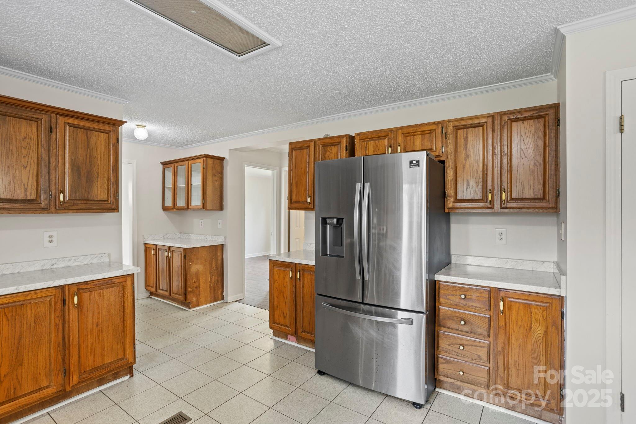 1896 Green Creek Drive Property Photo 25