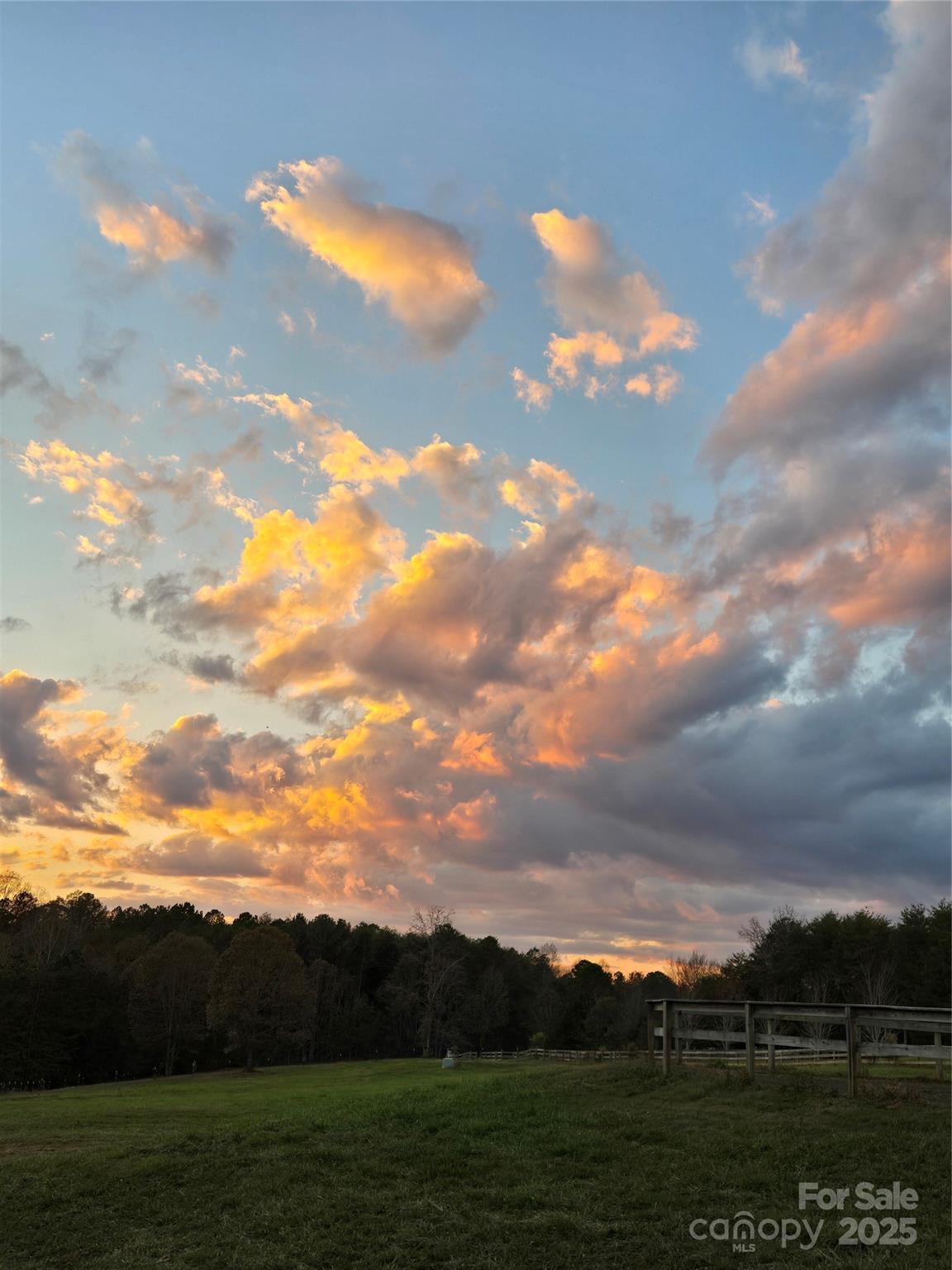 1896 Green Creek Drive Property Photo 45