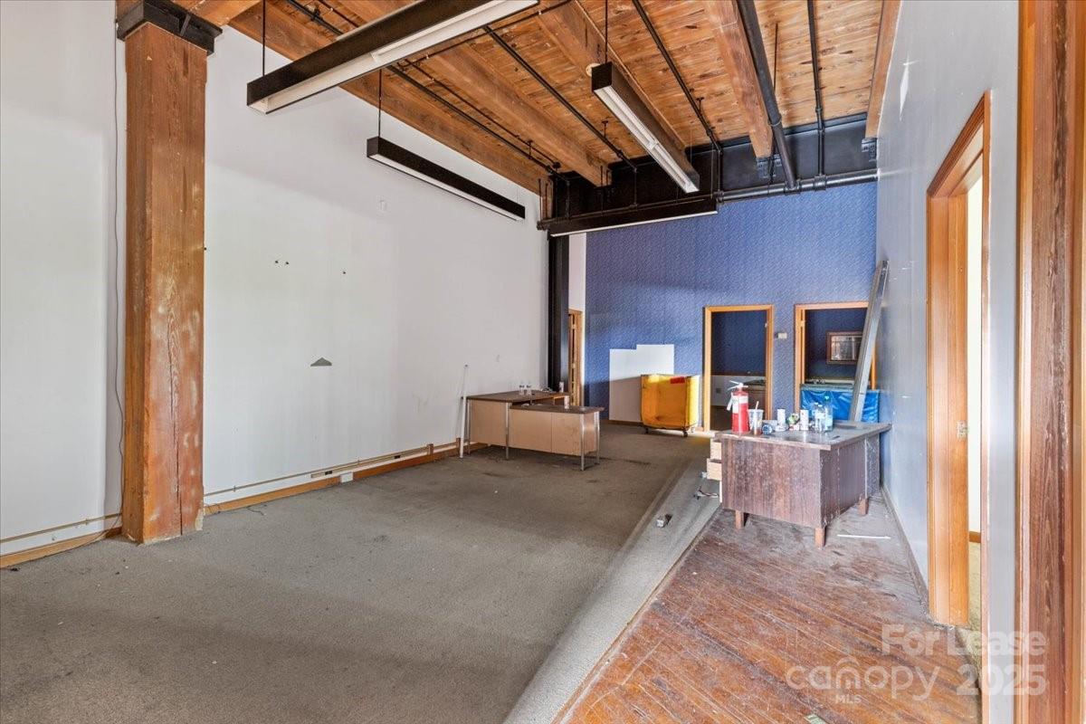 3401 Indiana Avenue Property Photo 8